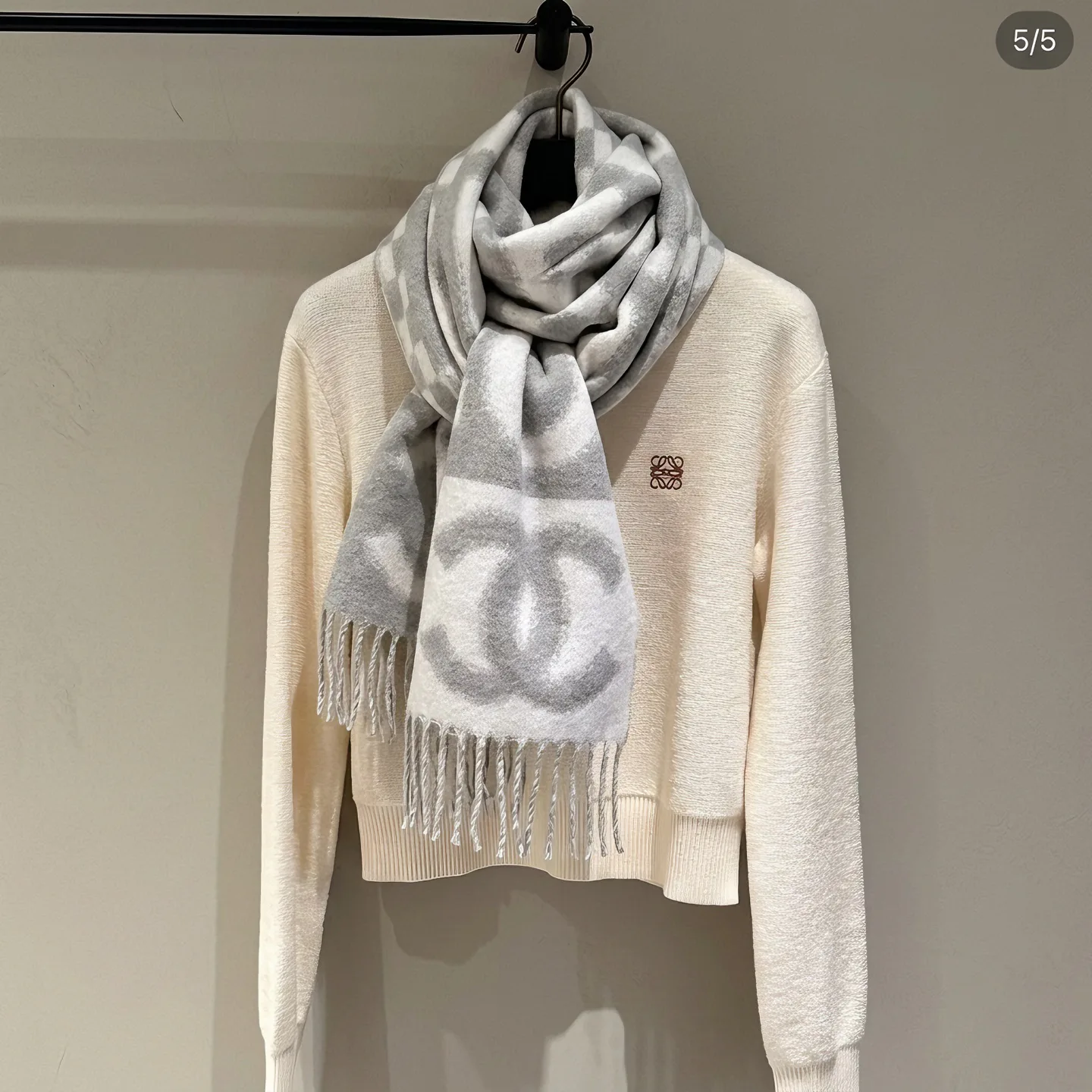 Scarves CHANEL 18322569