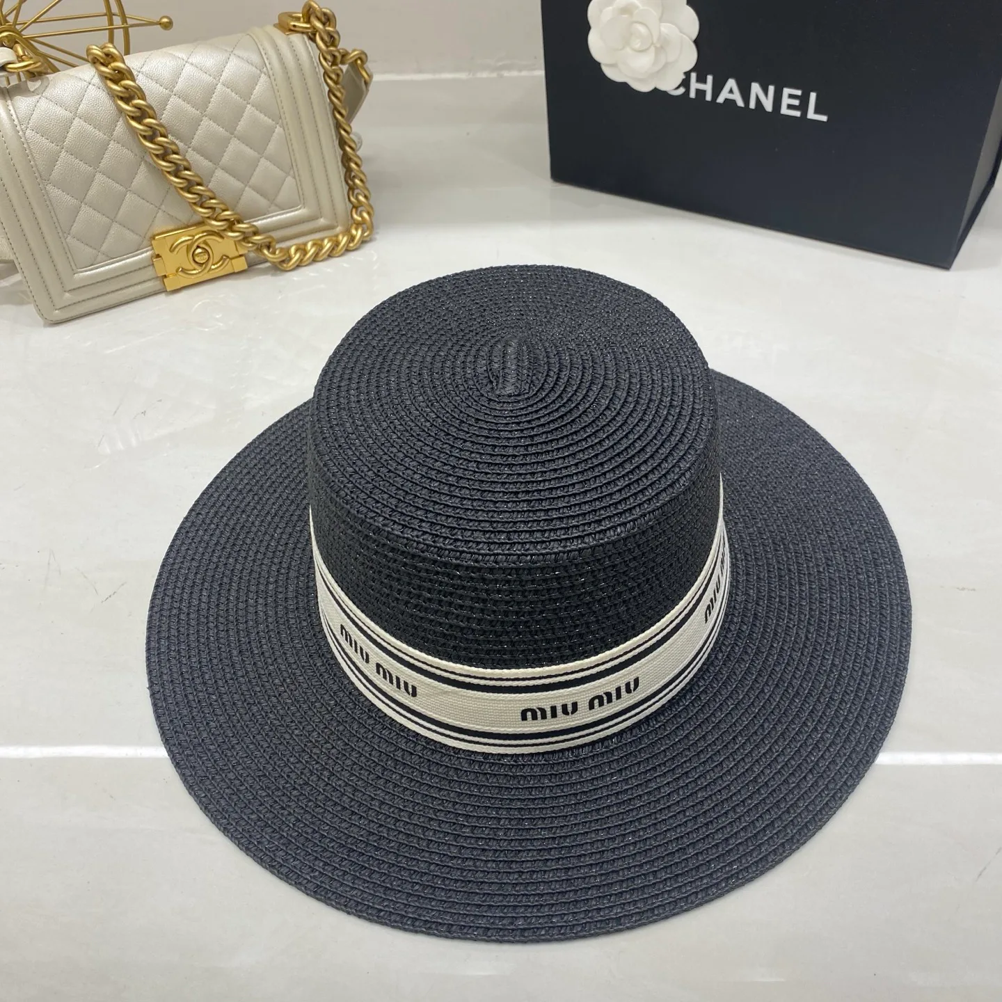 Hats MIU MIU 17498302