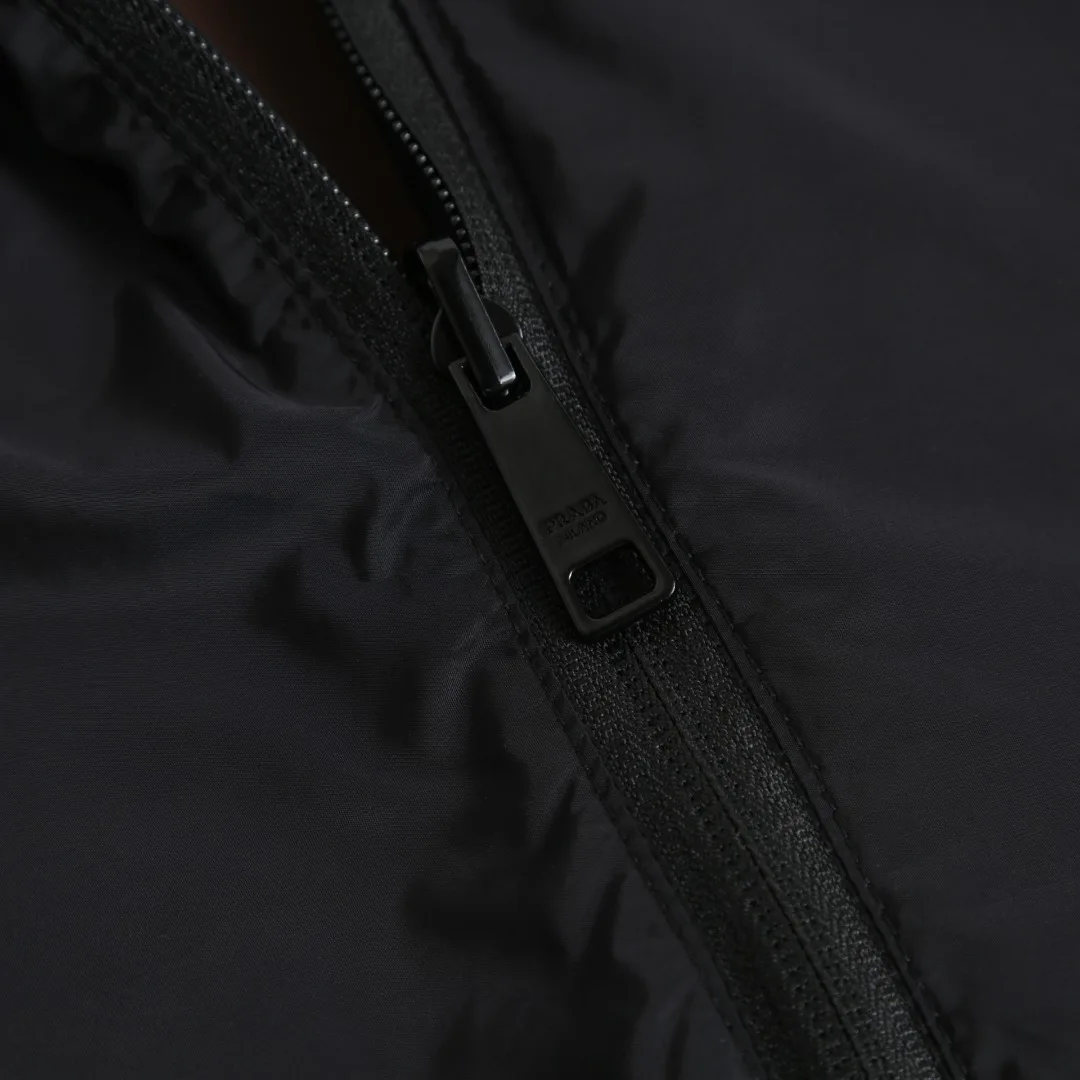 Men's Jackets And Down Jackets PRADA 18232309