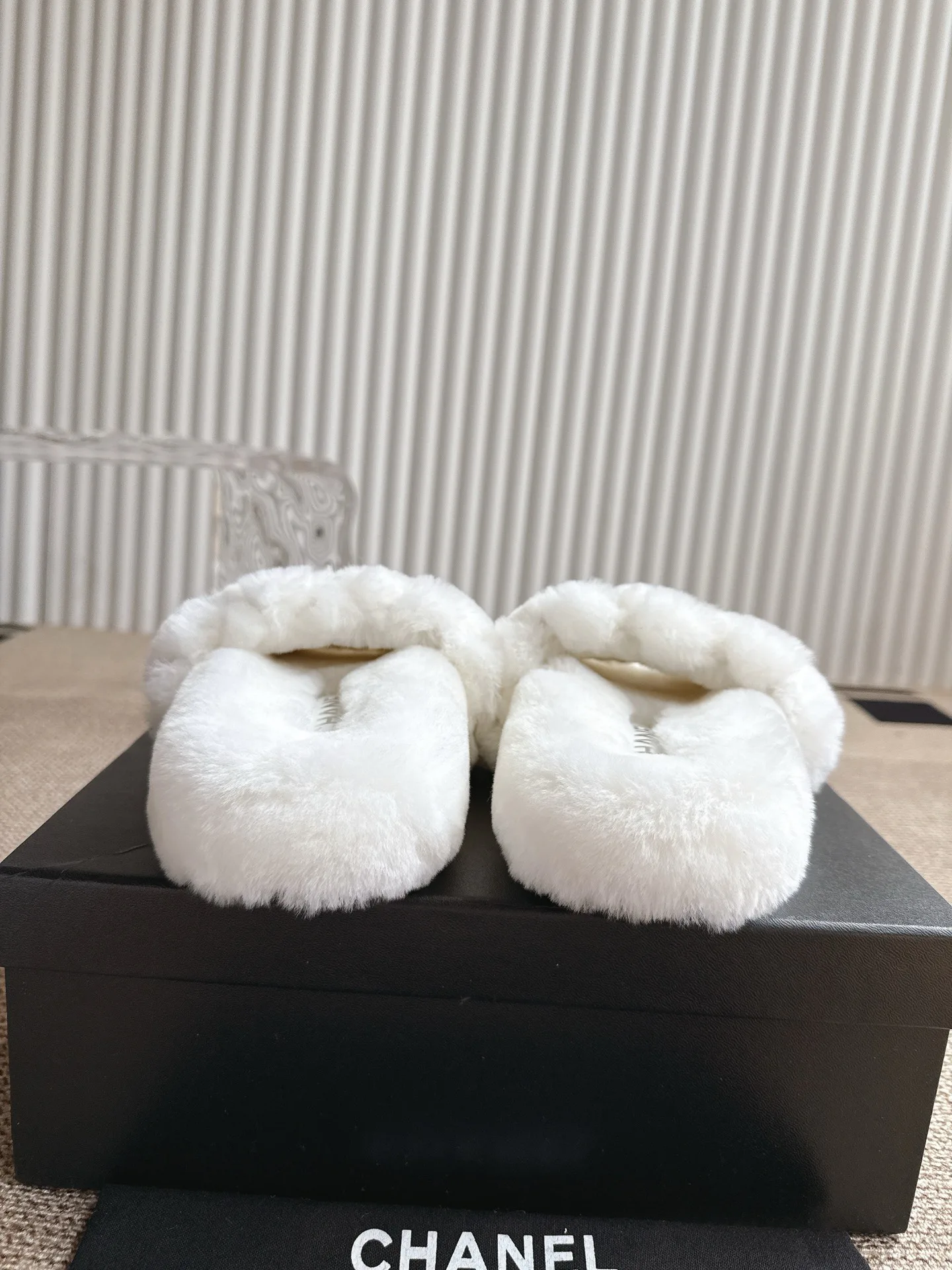 Women's Slippers CHANEL 18324643