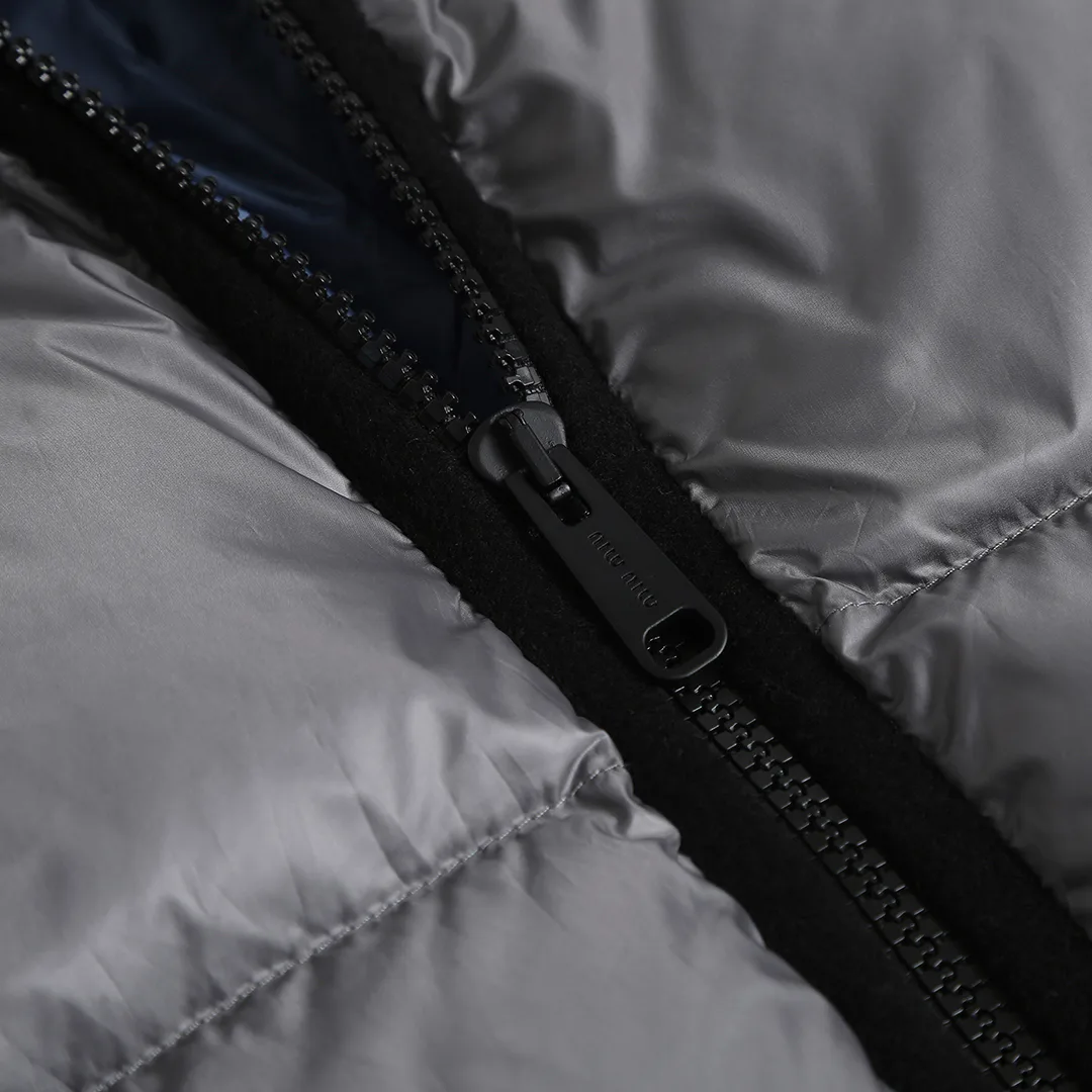 Women's Jackets And Down Jackets MIU MIU 18439541