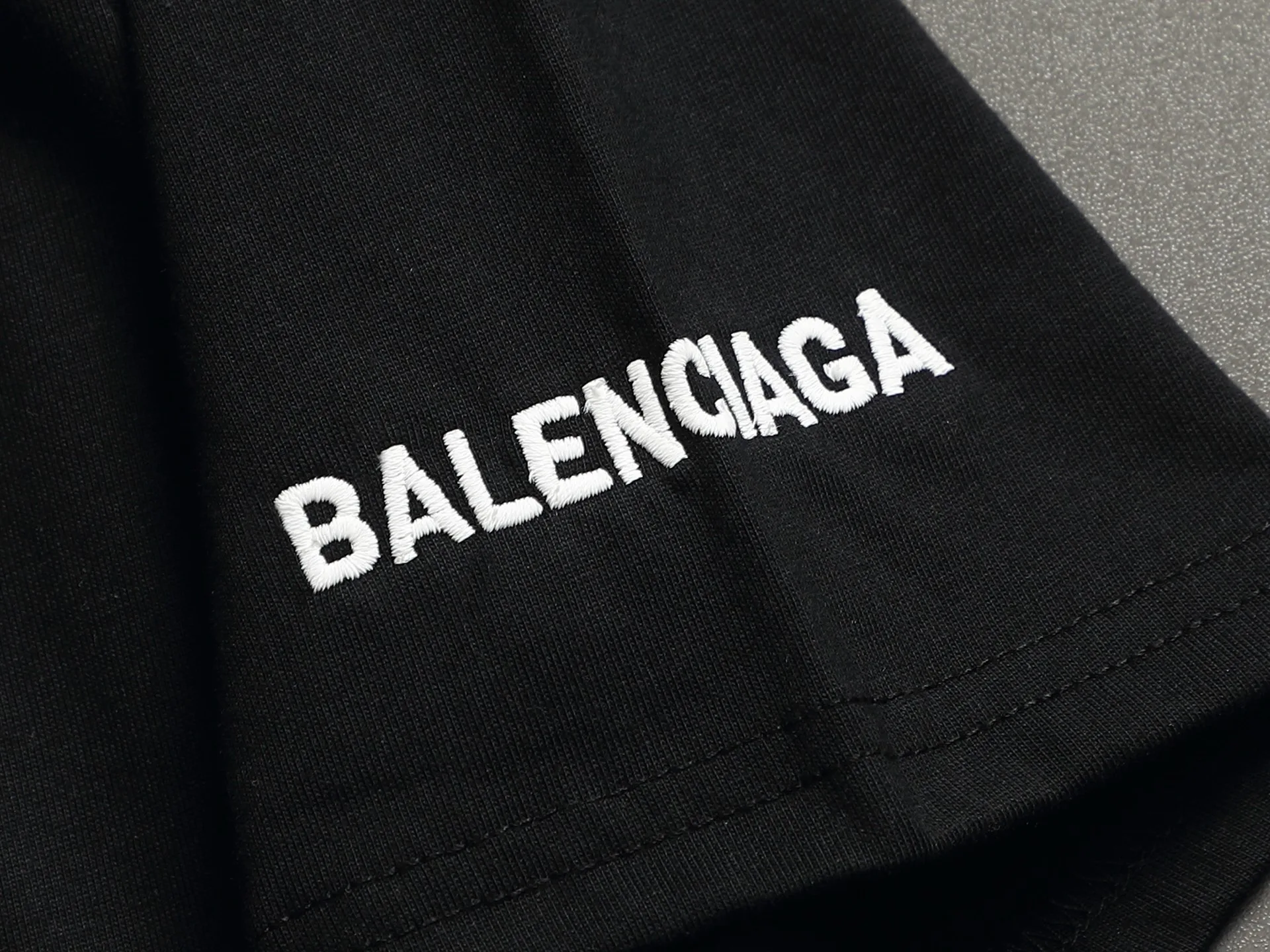 Men's T-Shirts BALENCIAGA 17405971