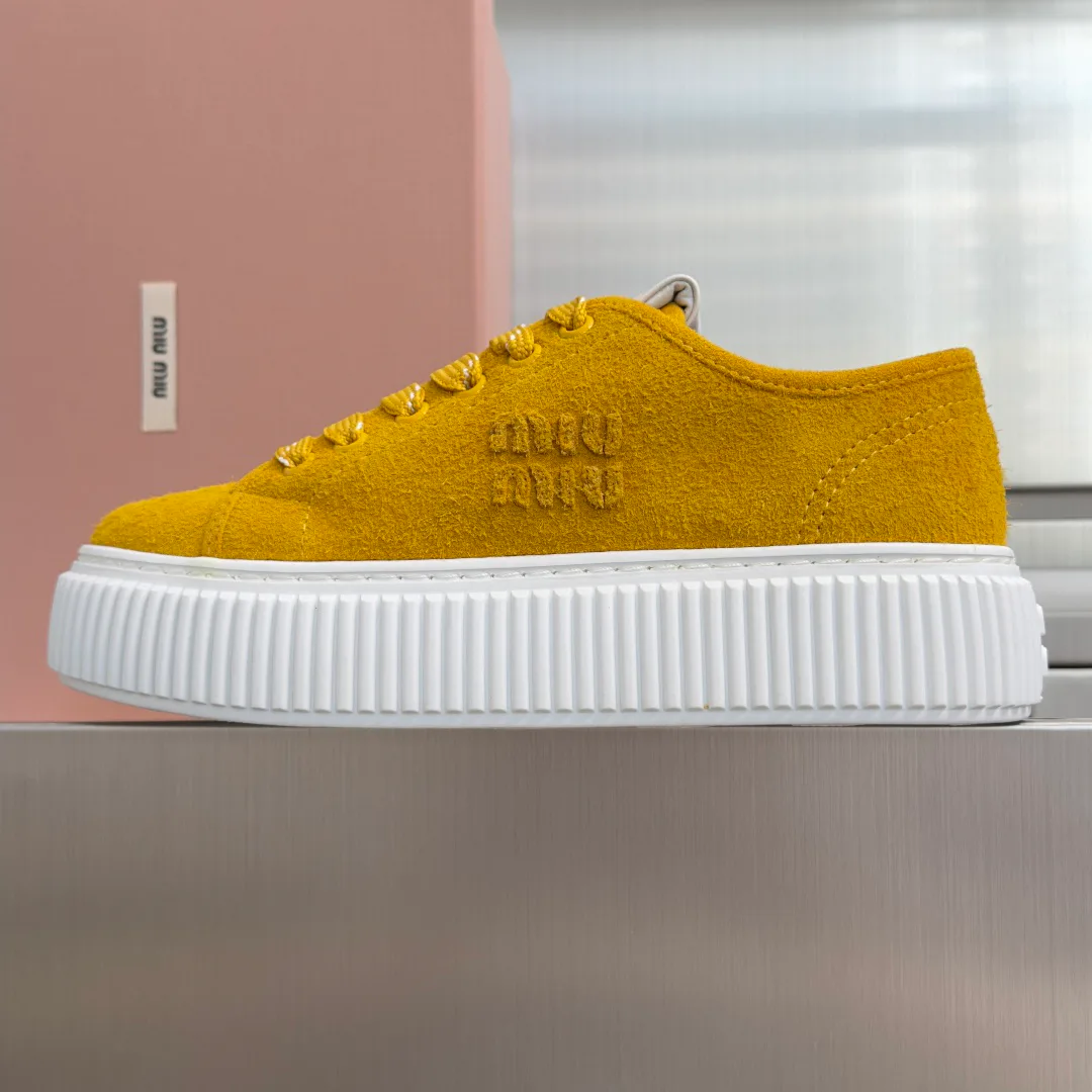 Women's Sneakers MIU MIU 17950574