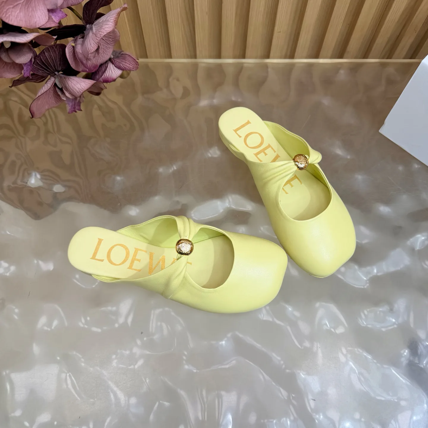 Women's Mules And Clogs LOEWE 17467476