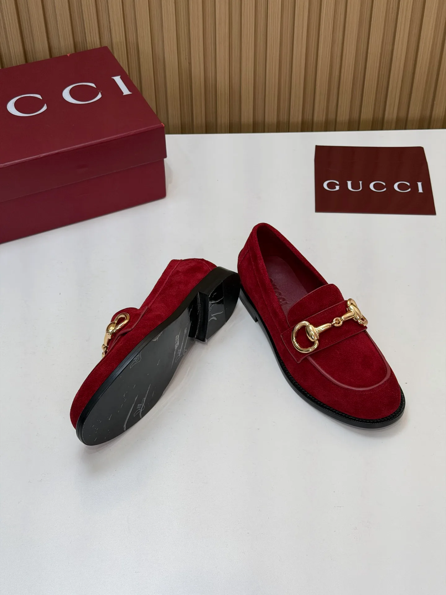 Women's Loafers And Moccasins GUCCI 18152958