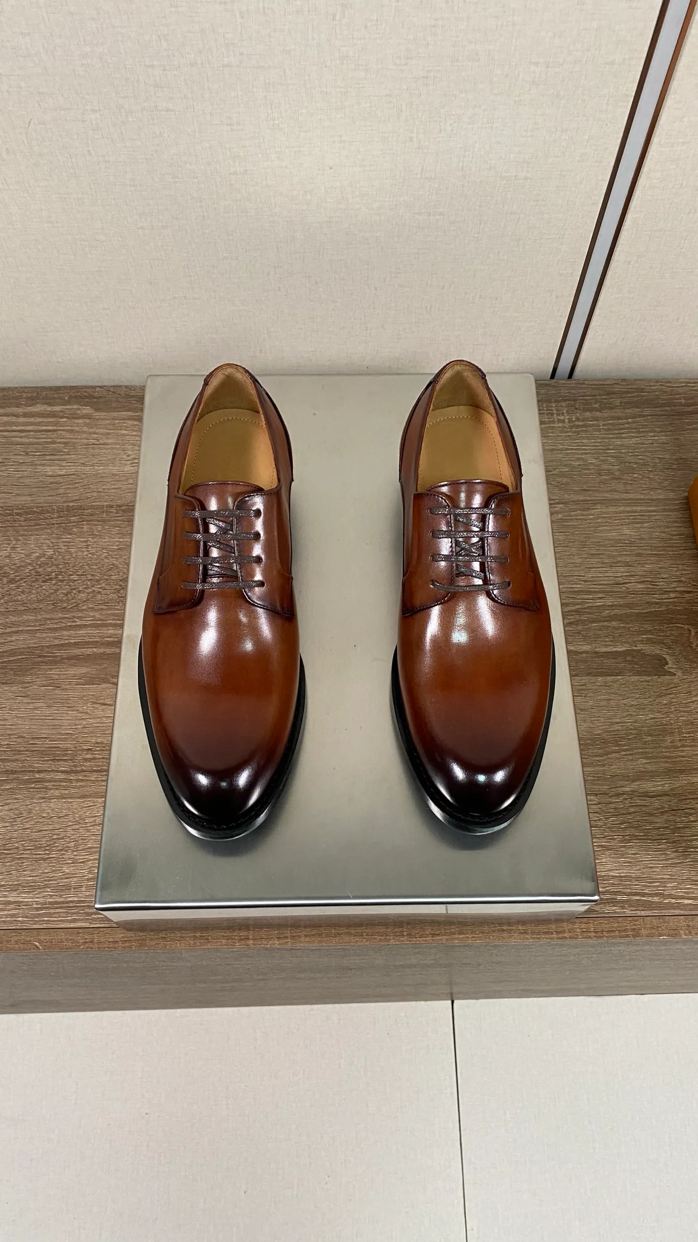 Men's Loafers And Dress Shoes LOUIS VUITTON 18078673