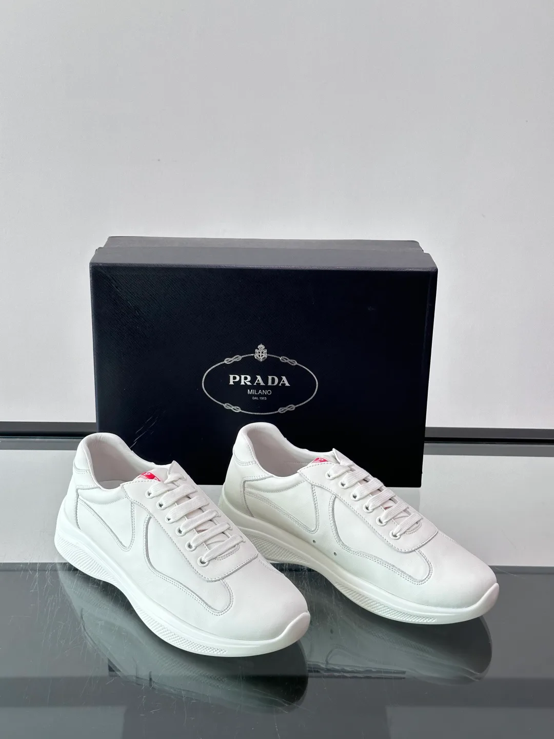 Women's Sneakers PRADA 18119253