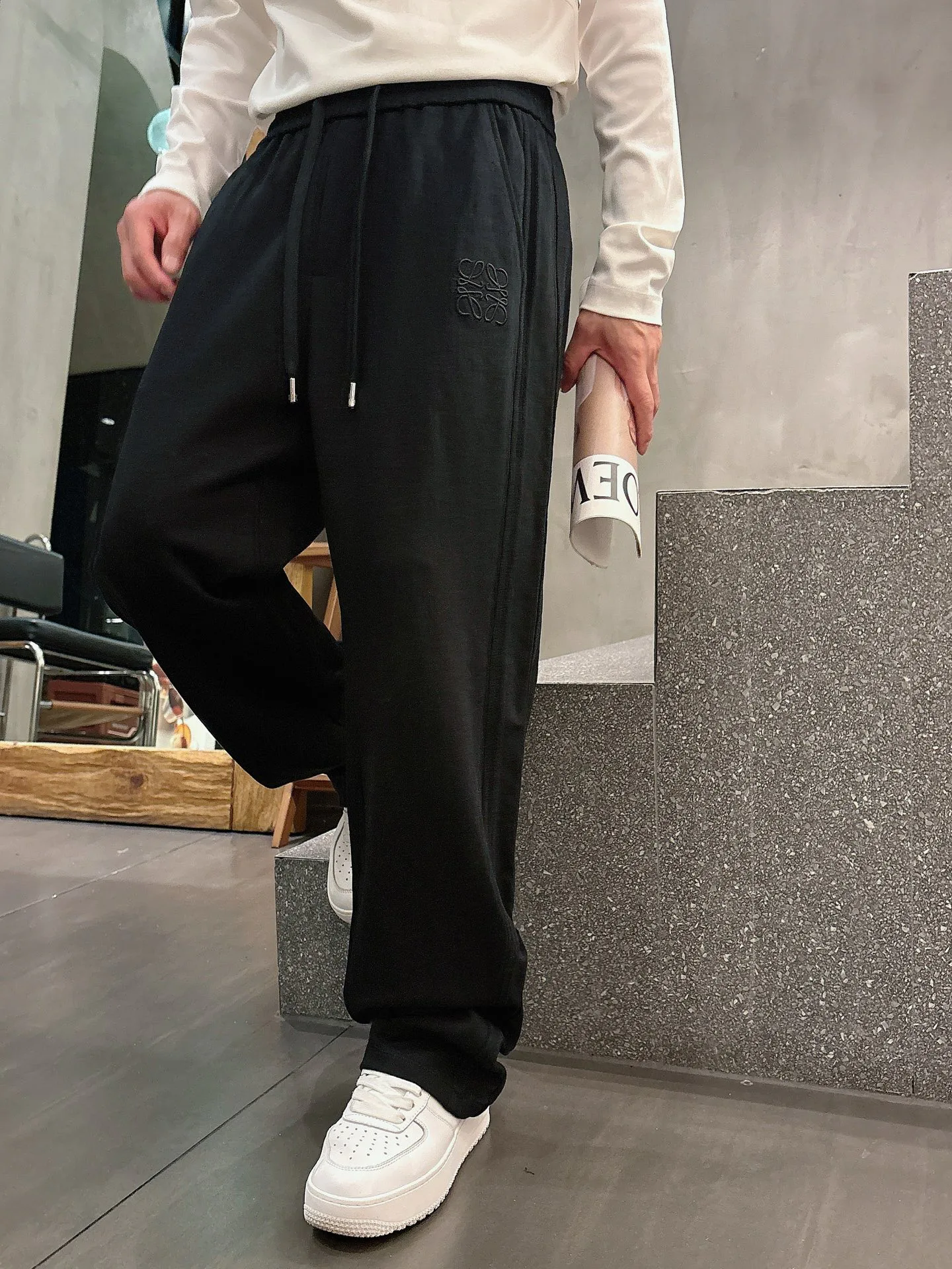 Men's Trousers LOEWE 18178262
