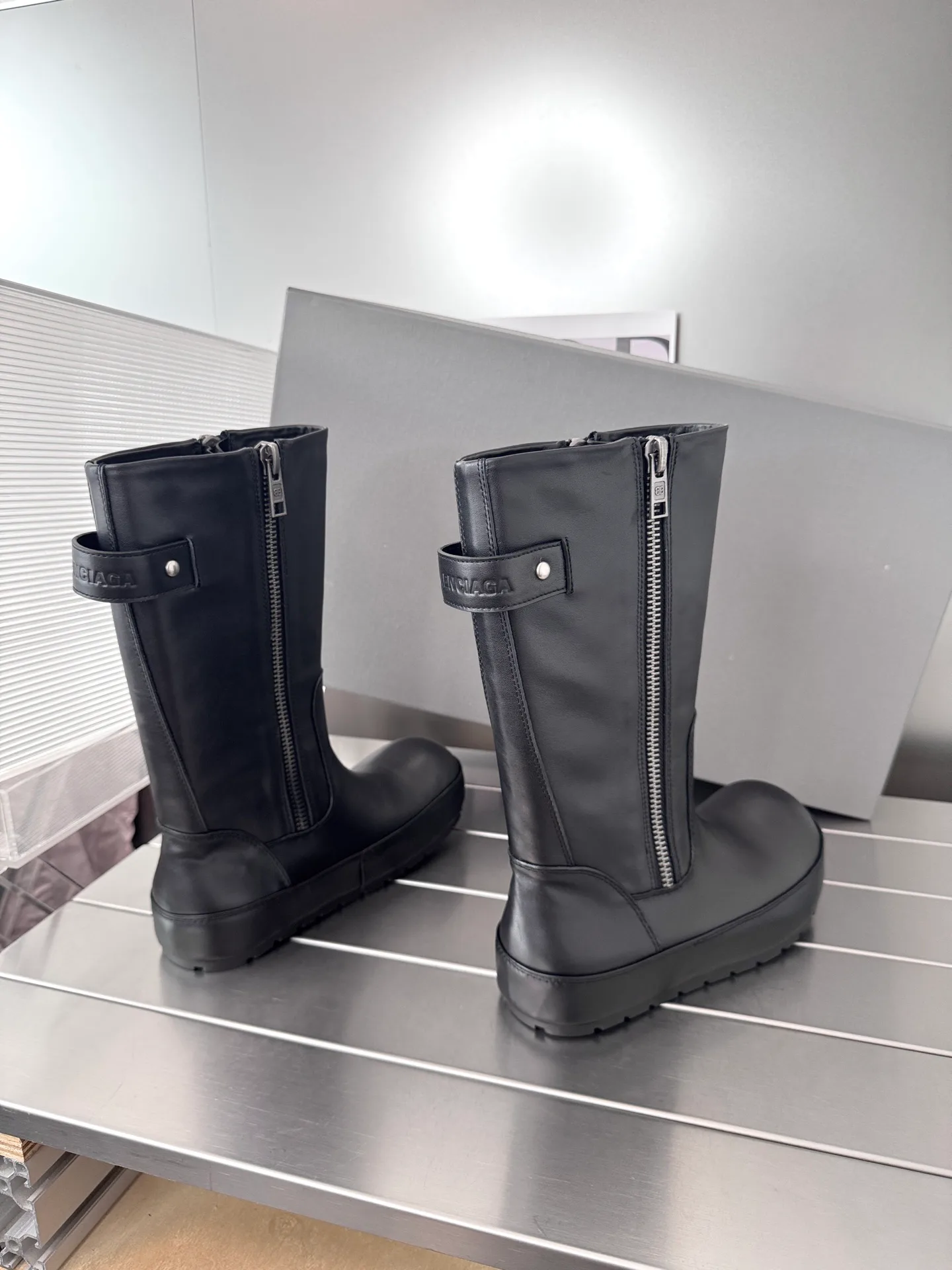 Women's Boots BALENCIAGA 18152287