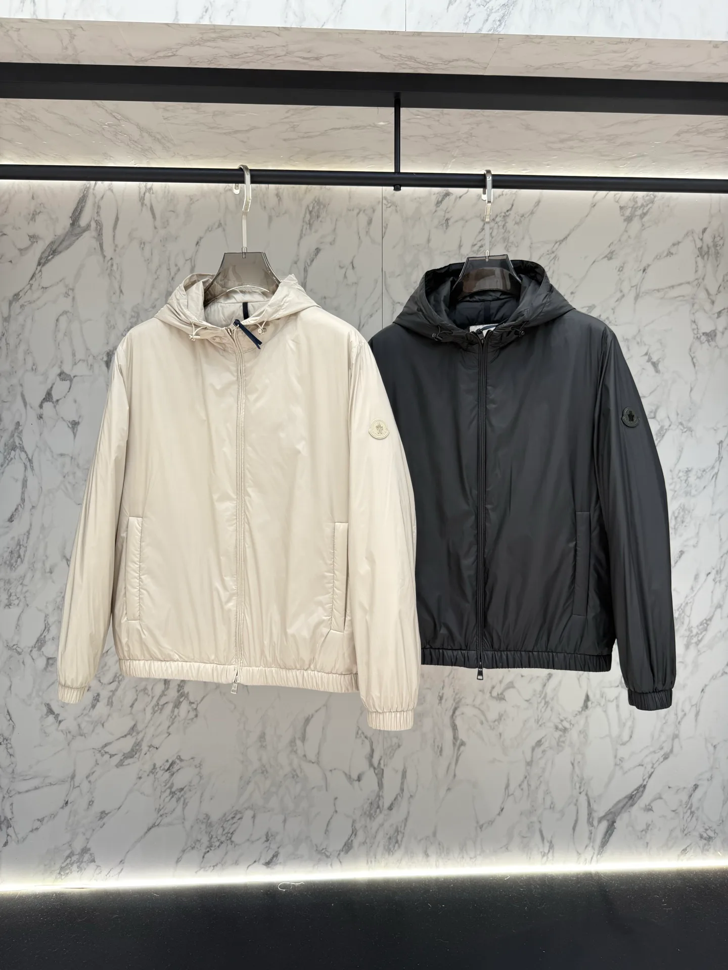 Men's Jackets And Down Jackets MONCLER 17809006