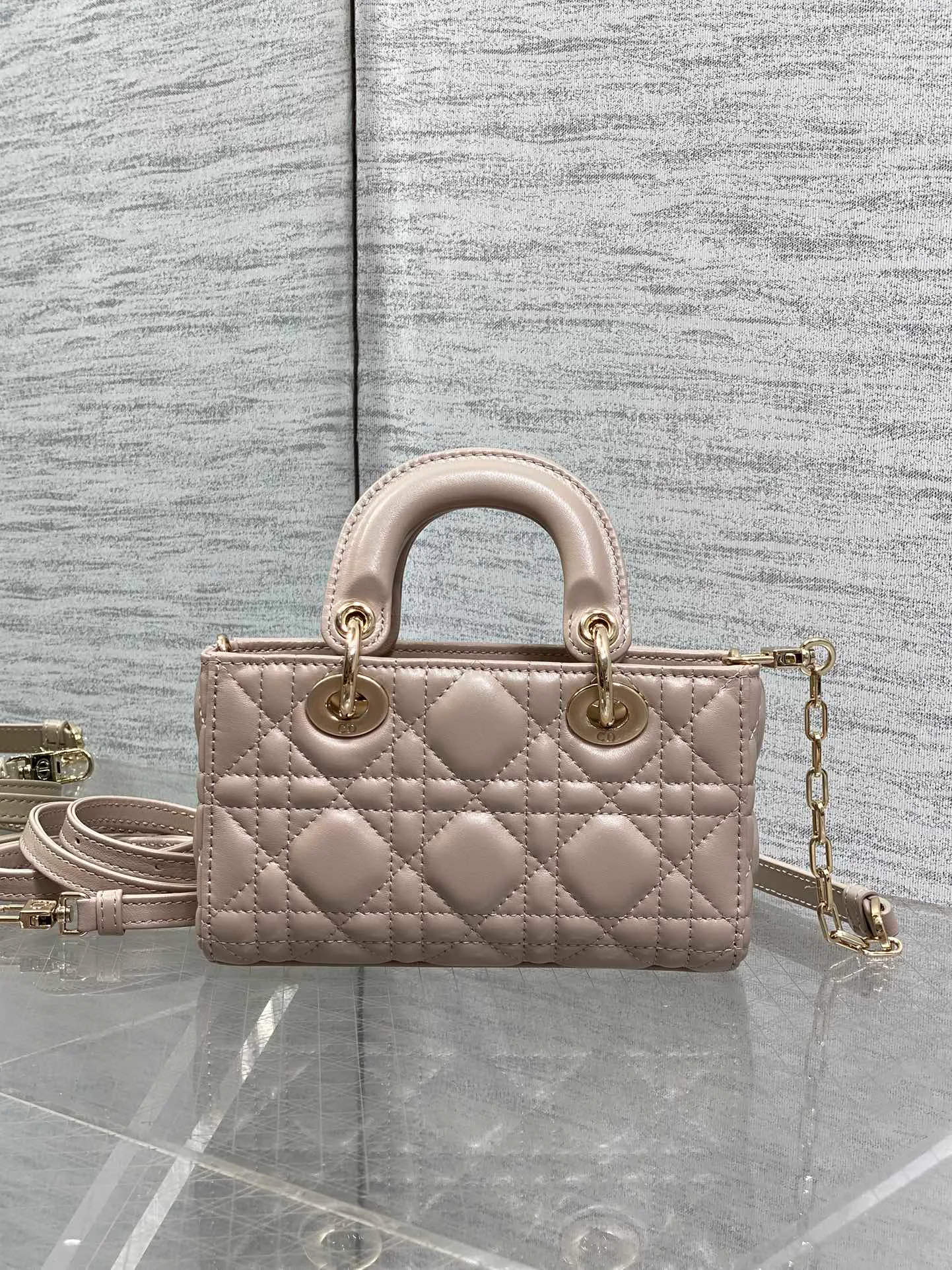 Women's Classic Handbags CHRISTIAN DIOR 18392904