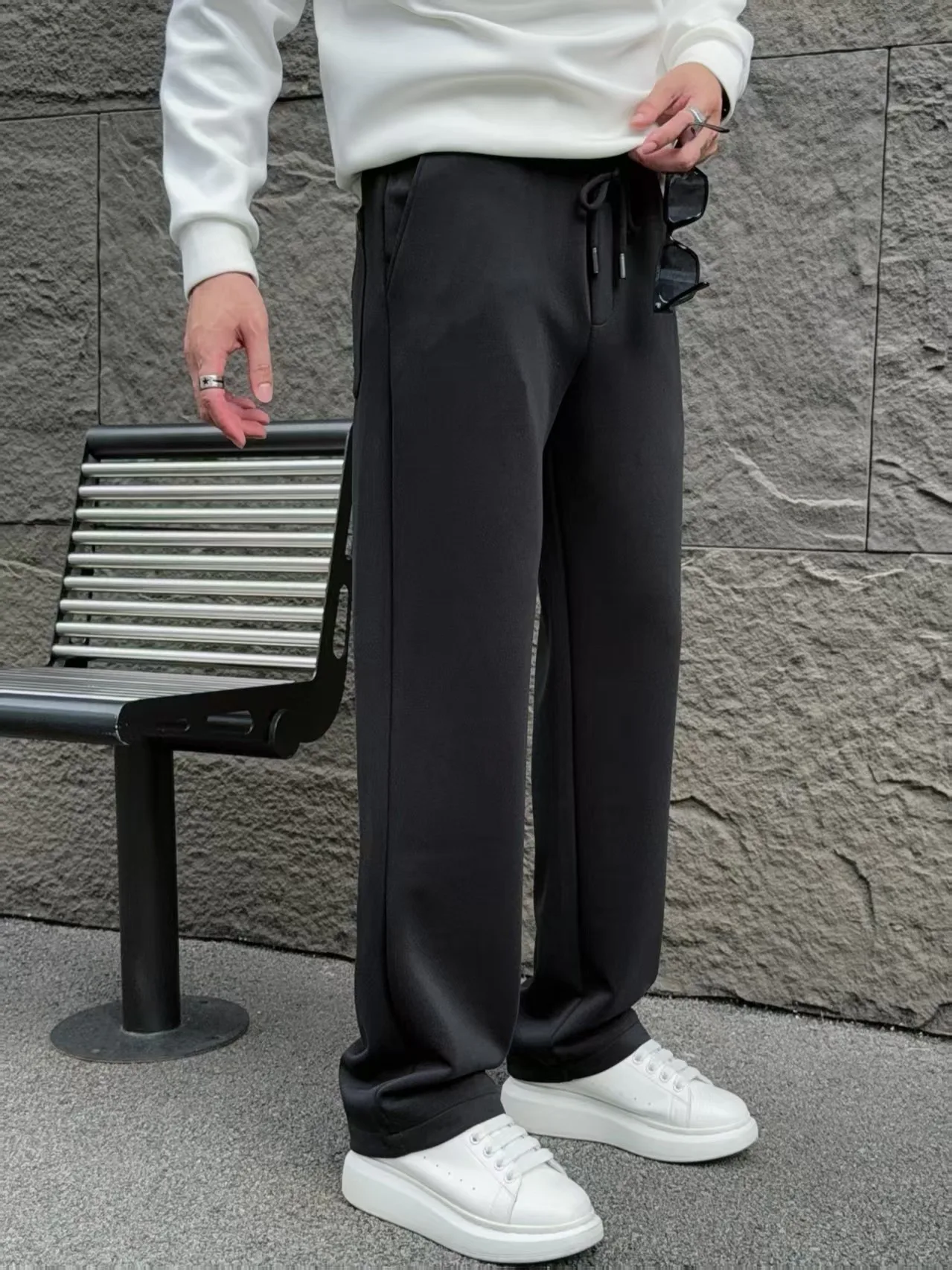 Men's Trousers SAINT LAURENT 18178467