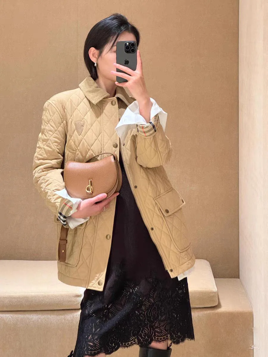 Women's Jackets And Down Jackets BURBERRY 17998525