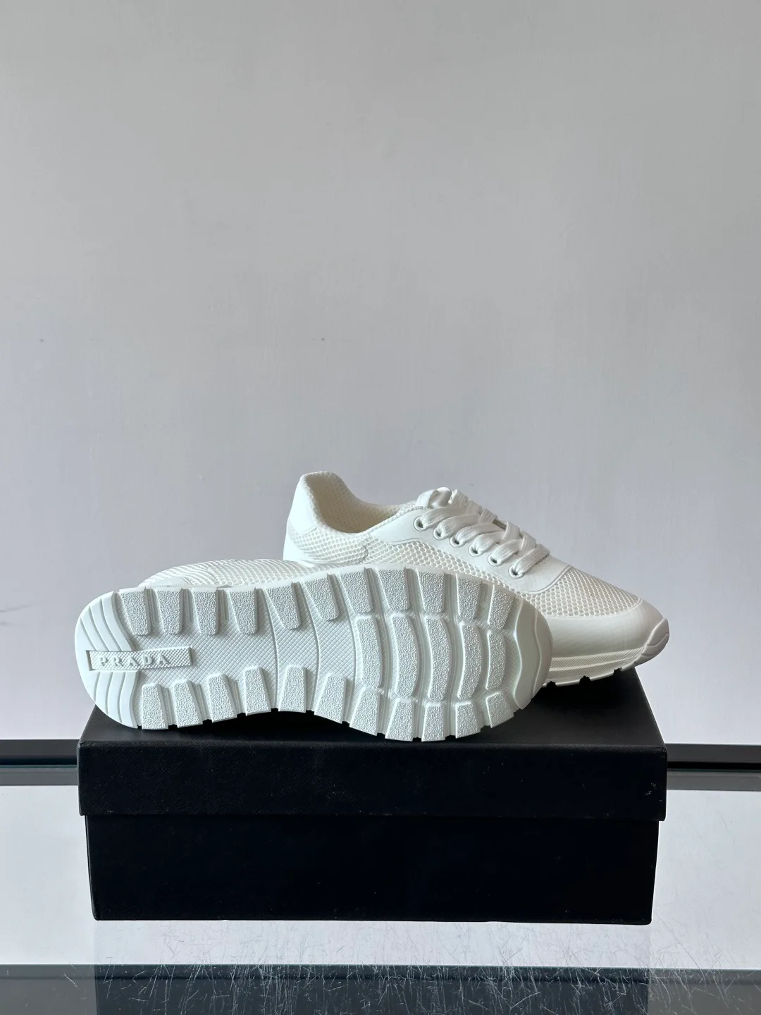 Men's Sneakers PRADA 17646150