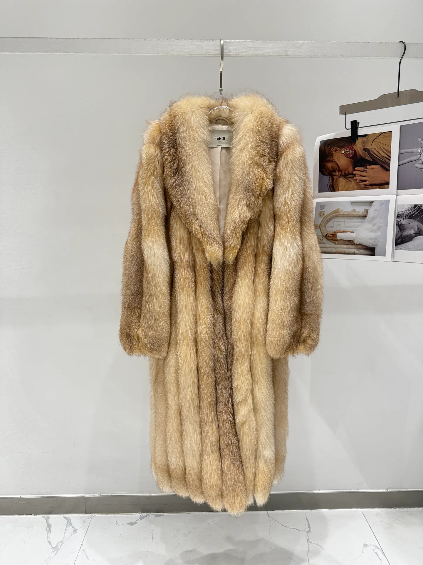 Women's Fur Coats FENDI 18343546