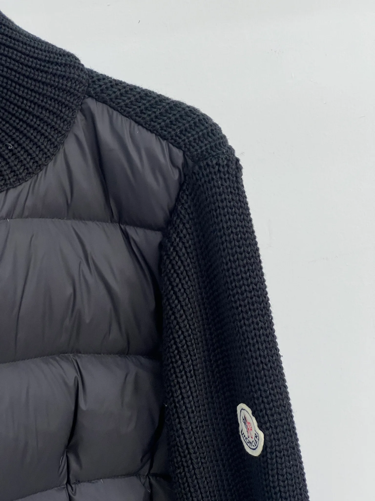 Women's Jackets And Down Jackets MONCLER 18416252