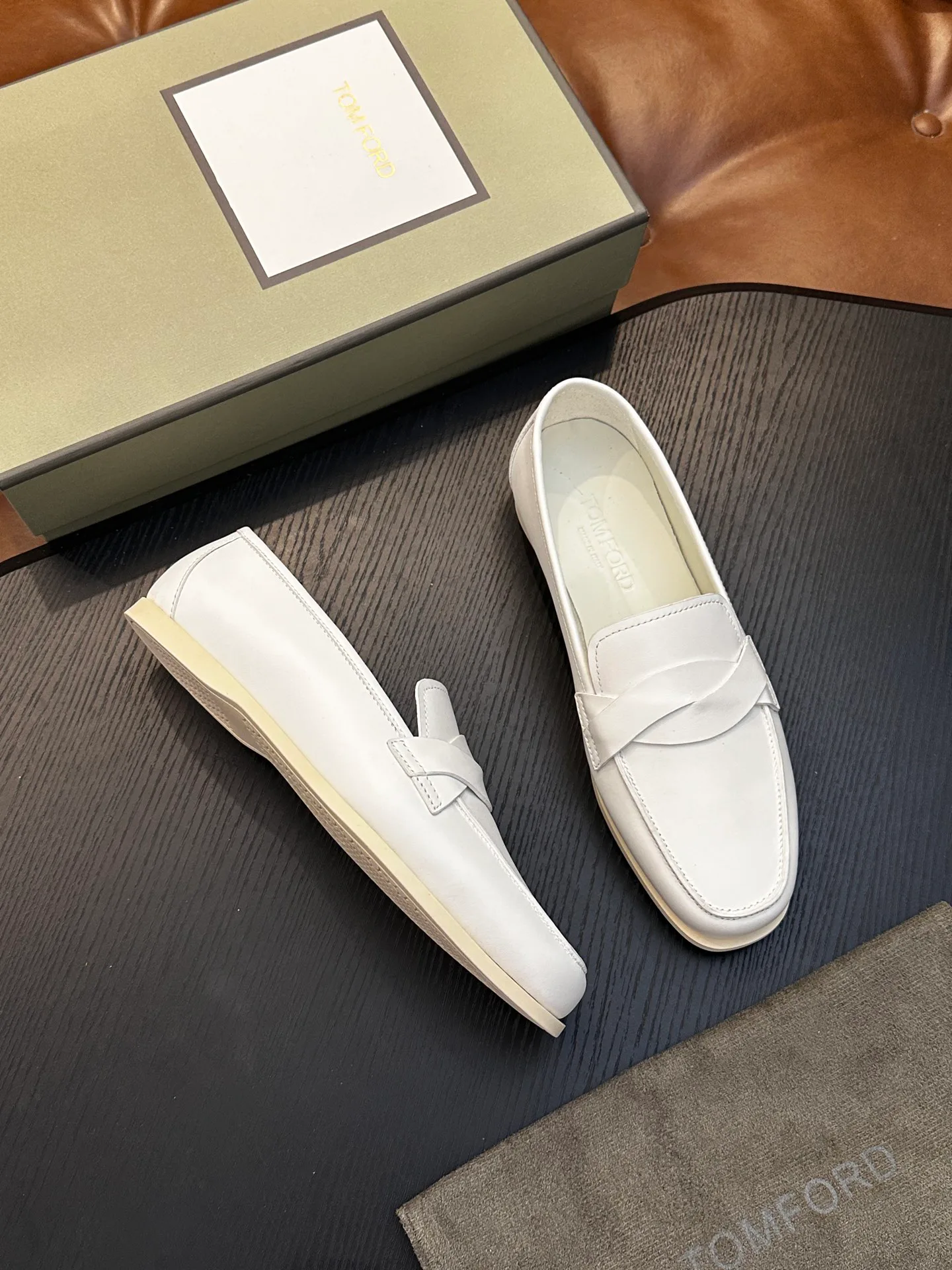 Men's Sneakers TOM FORD 18118654