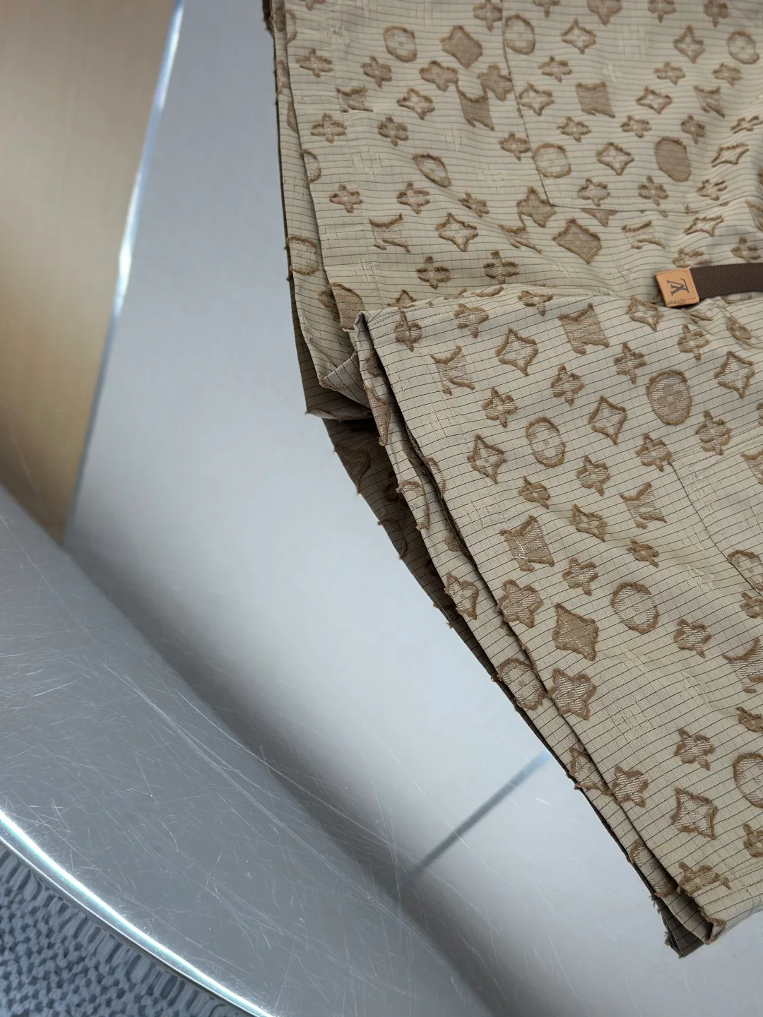 Men's Shorts LOUIS VUITTON 17468323