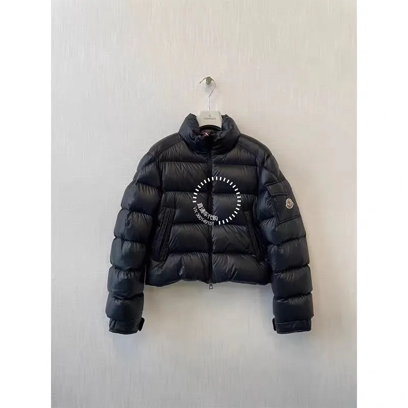 Women's Jackets And Down Jackets MONCLER 18501381