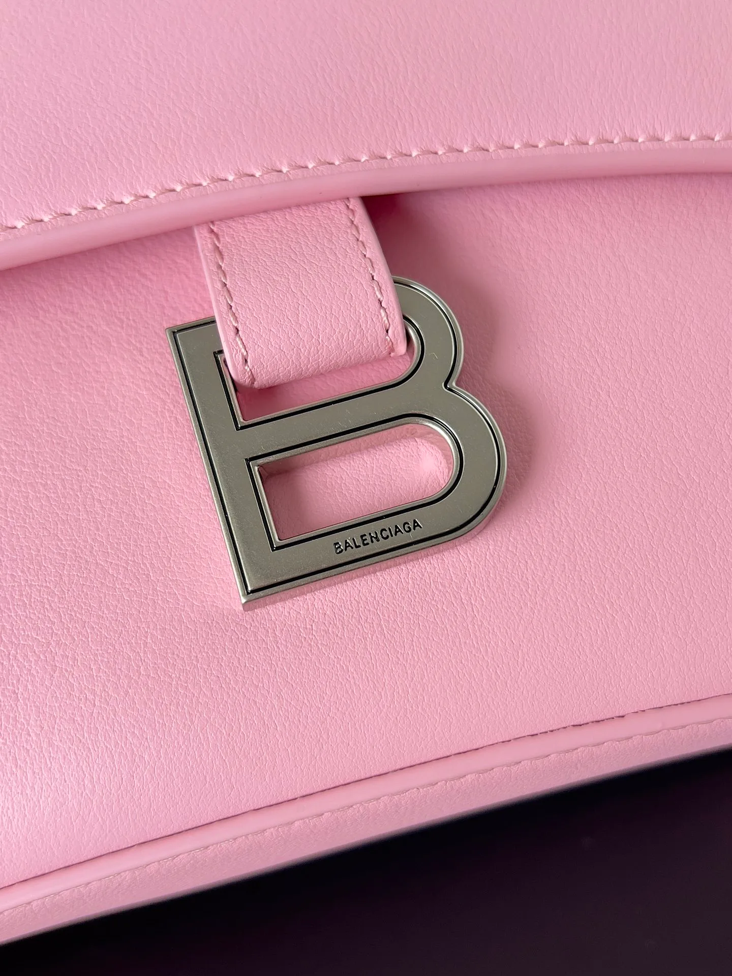 Классические Сумки Женские Balenciaga 18619538
