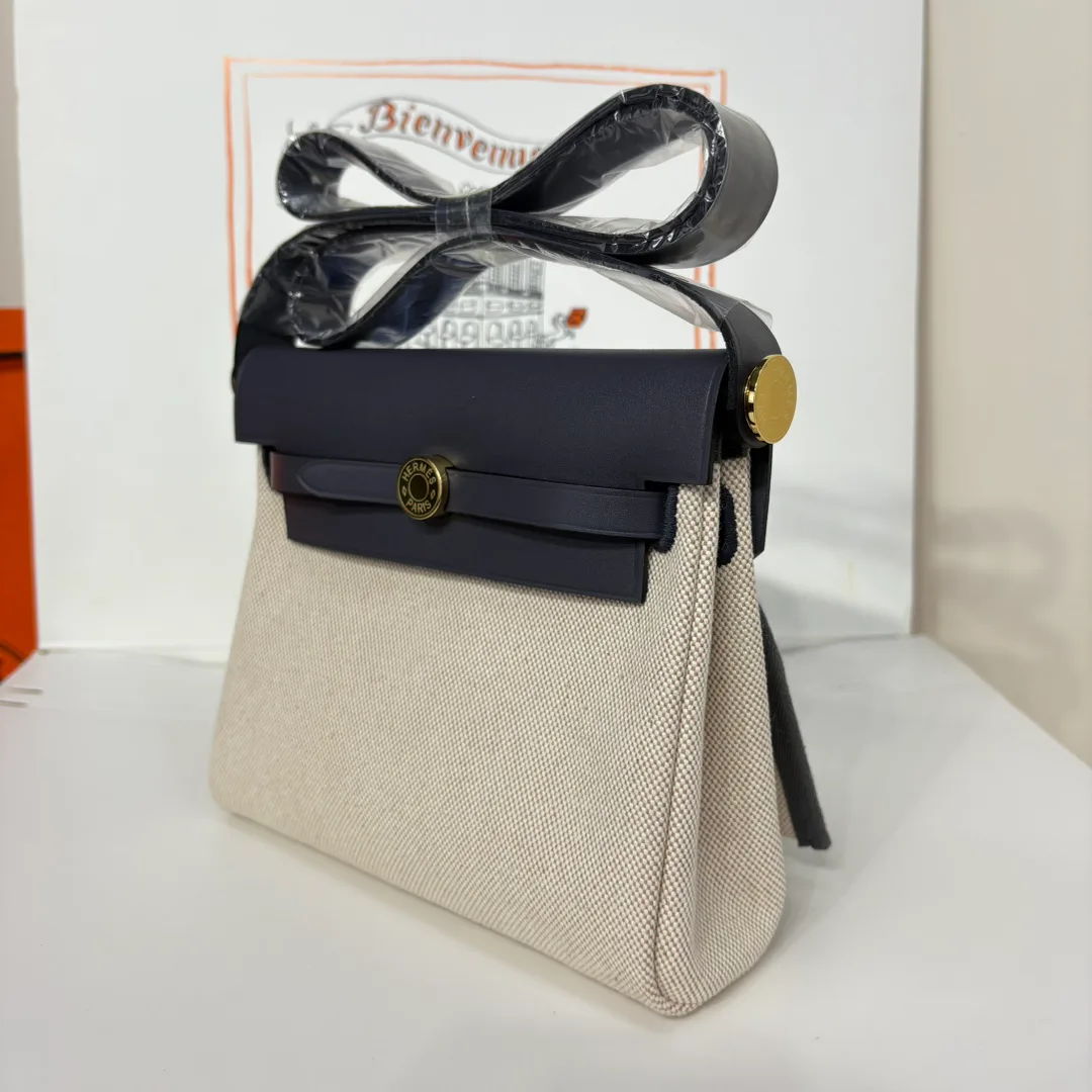 Women's Classic Handbags HERMES 18394512