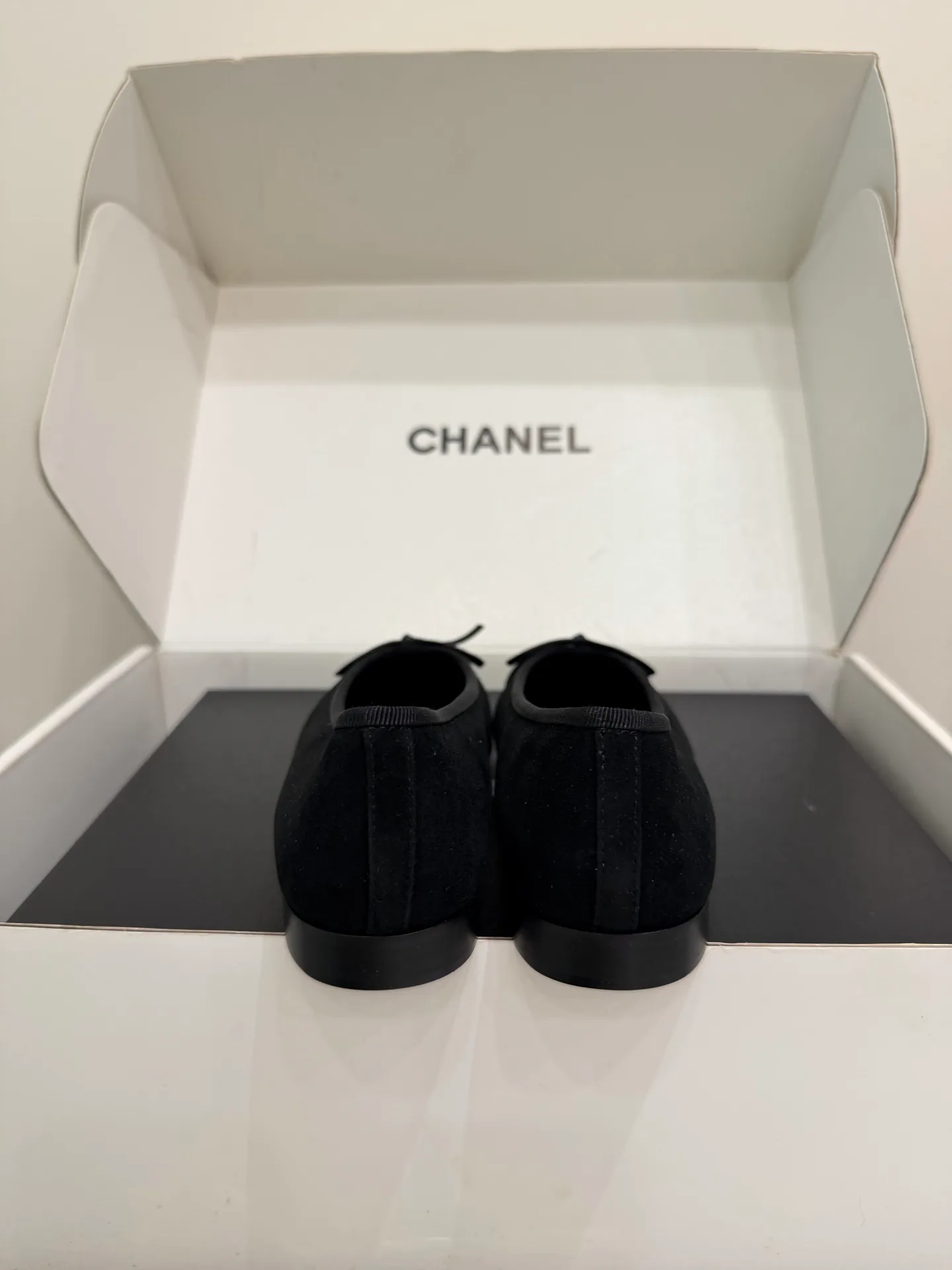 Women's Ballet Flats CHANEL 18080149