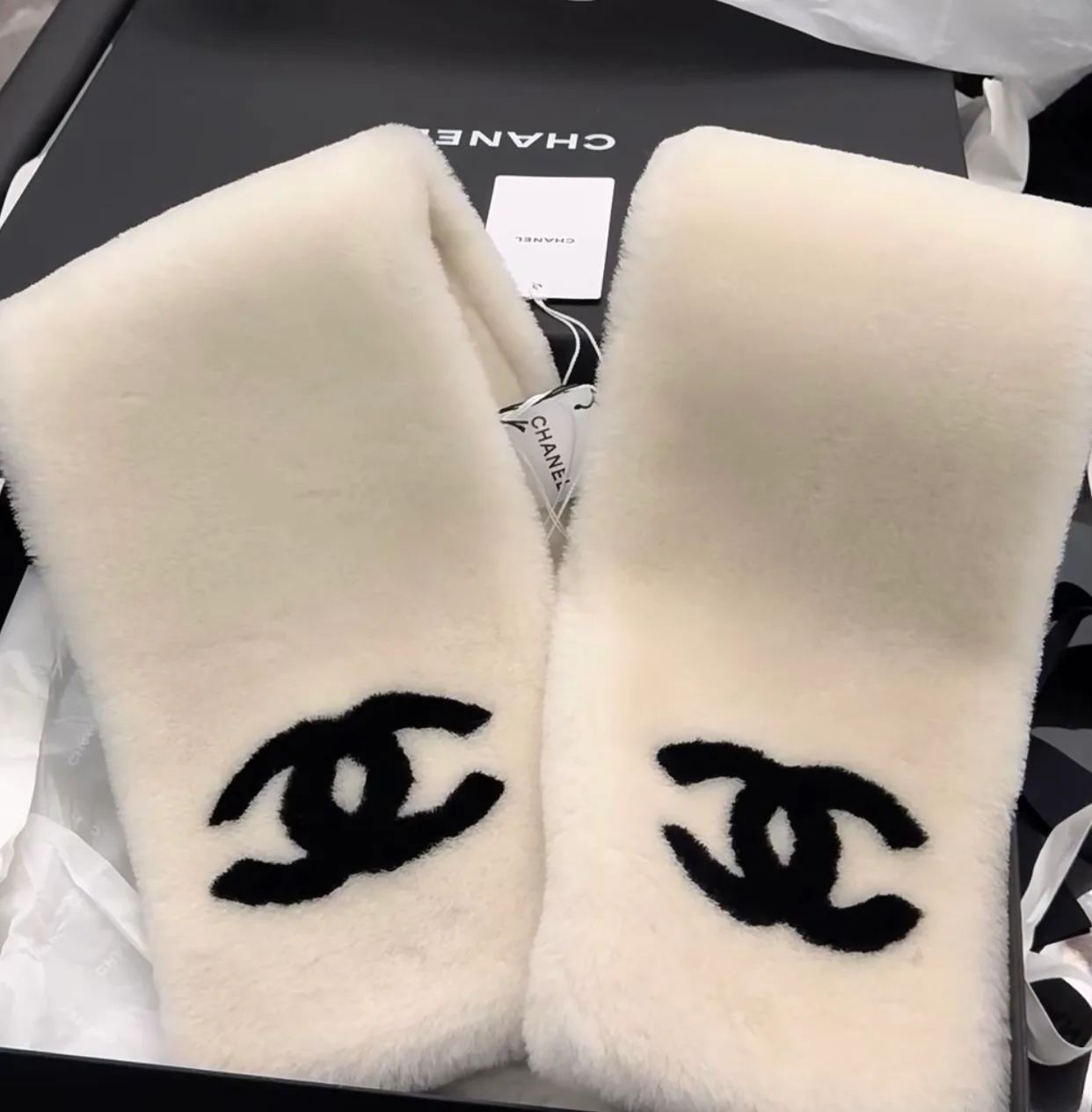 Scarves CHANEL 18347718