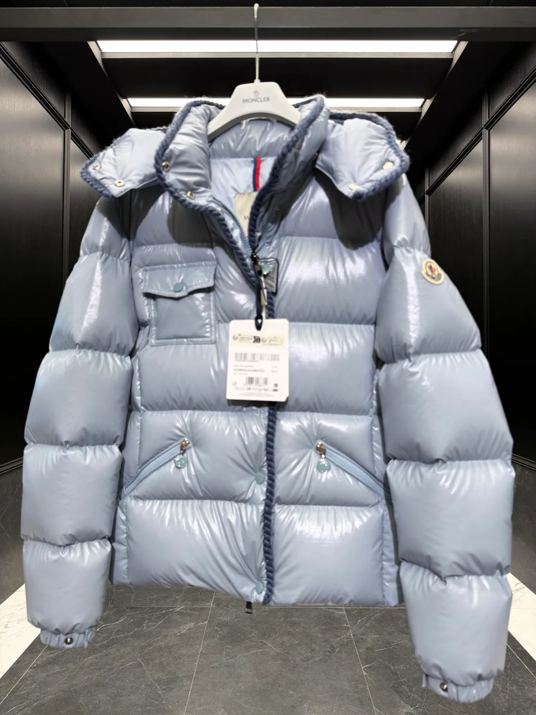 Men's Jackets And Down Jackets MONCLER 19575027