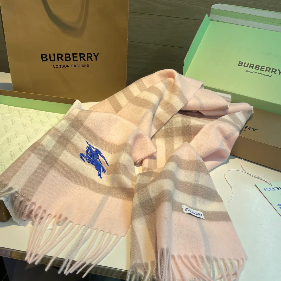 Scarves BURBERRY 18449890