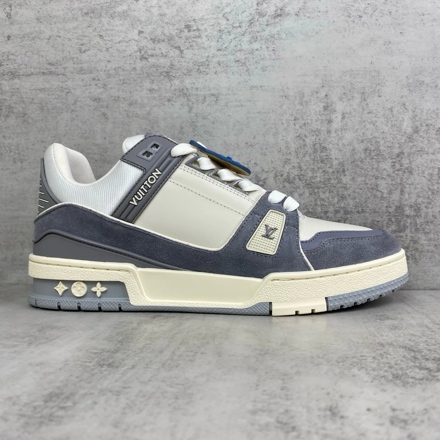 Women's Sneakers LOUIS VUITTON 17961750