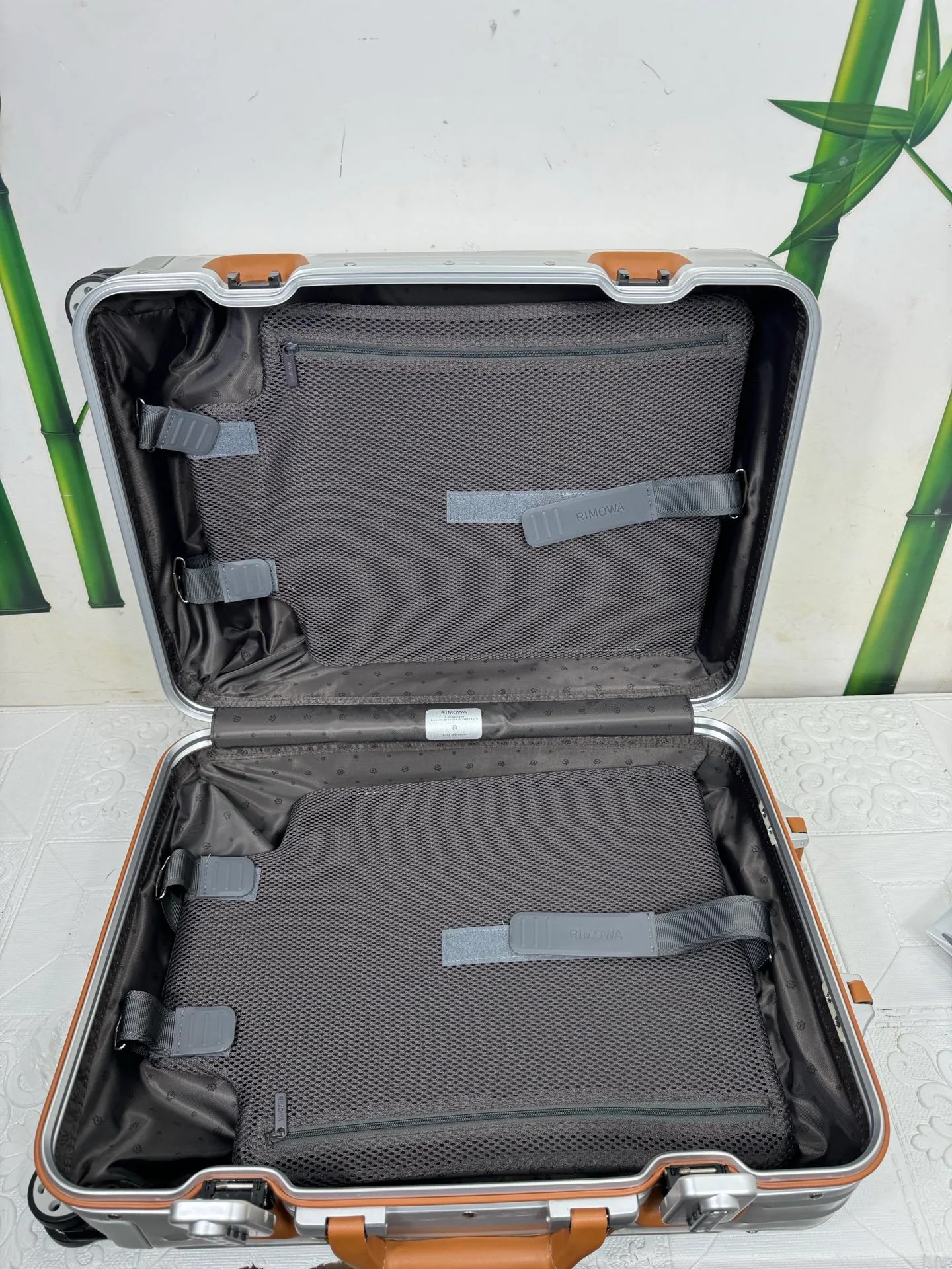 Suitcases RIMOWA 17662916