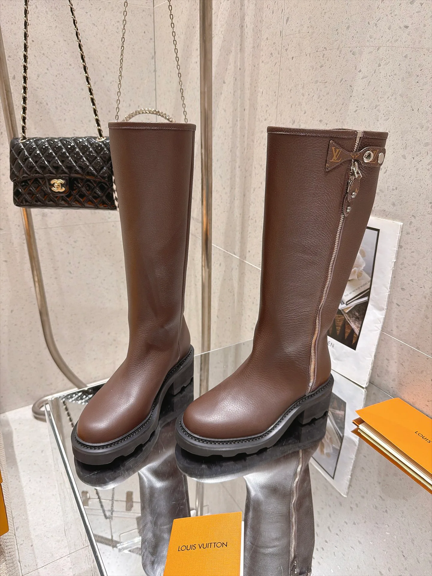 Women's Boots LOUIS VUITTON 18497774