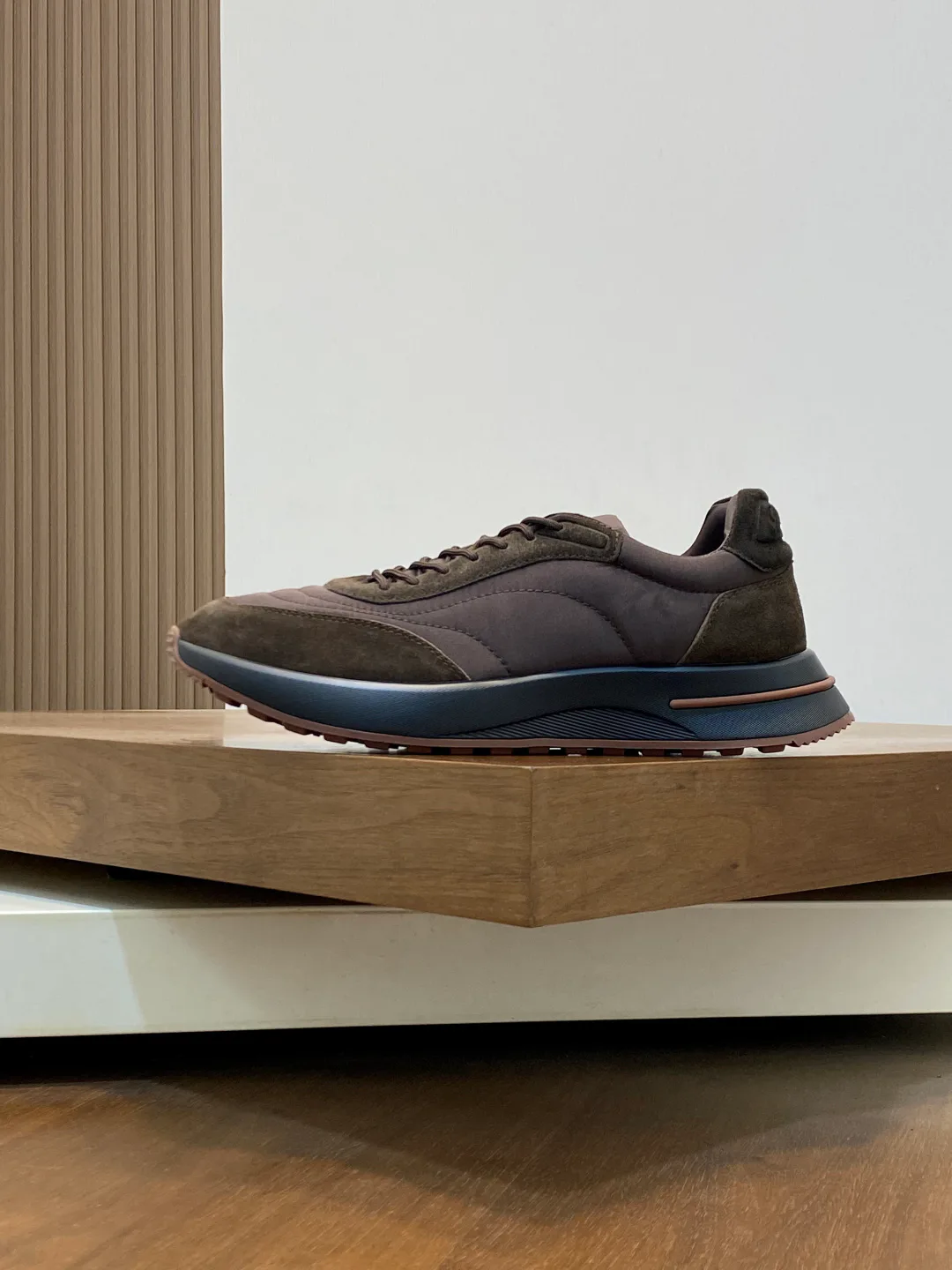 Men's Sneakers LORO PIANA 17942774
