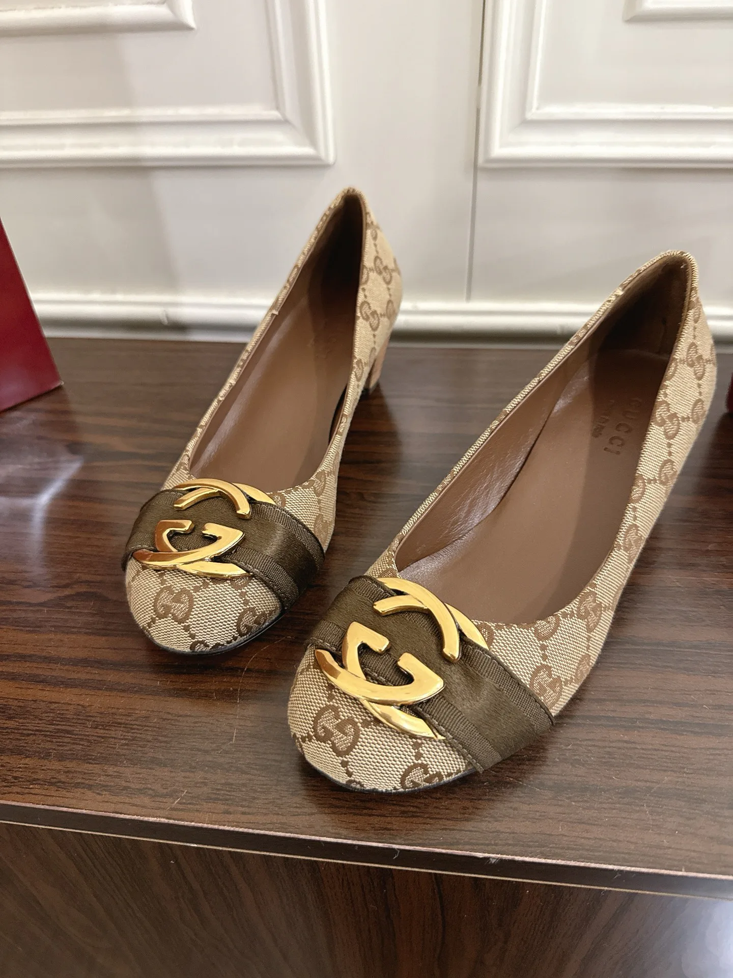 Women's Heels GUCCI 18135625