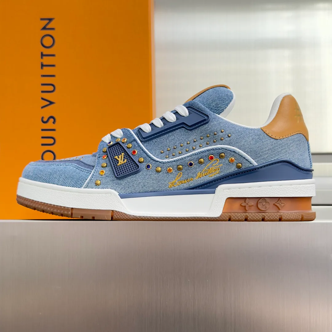 Men's Sneakers LOUIS VUITTON 17415482