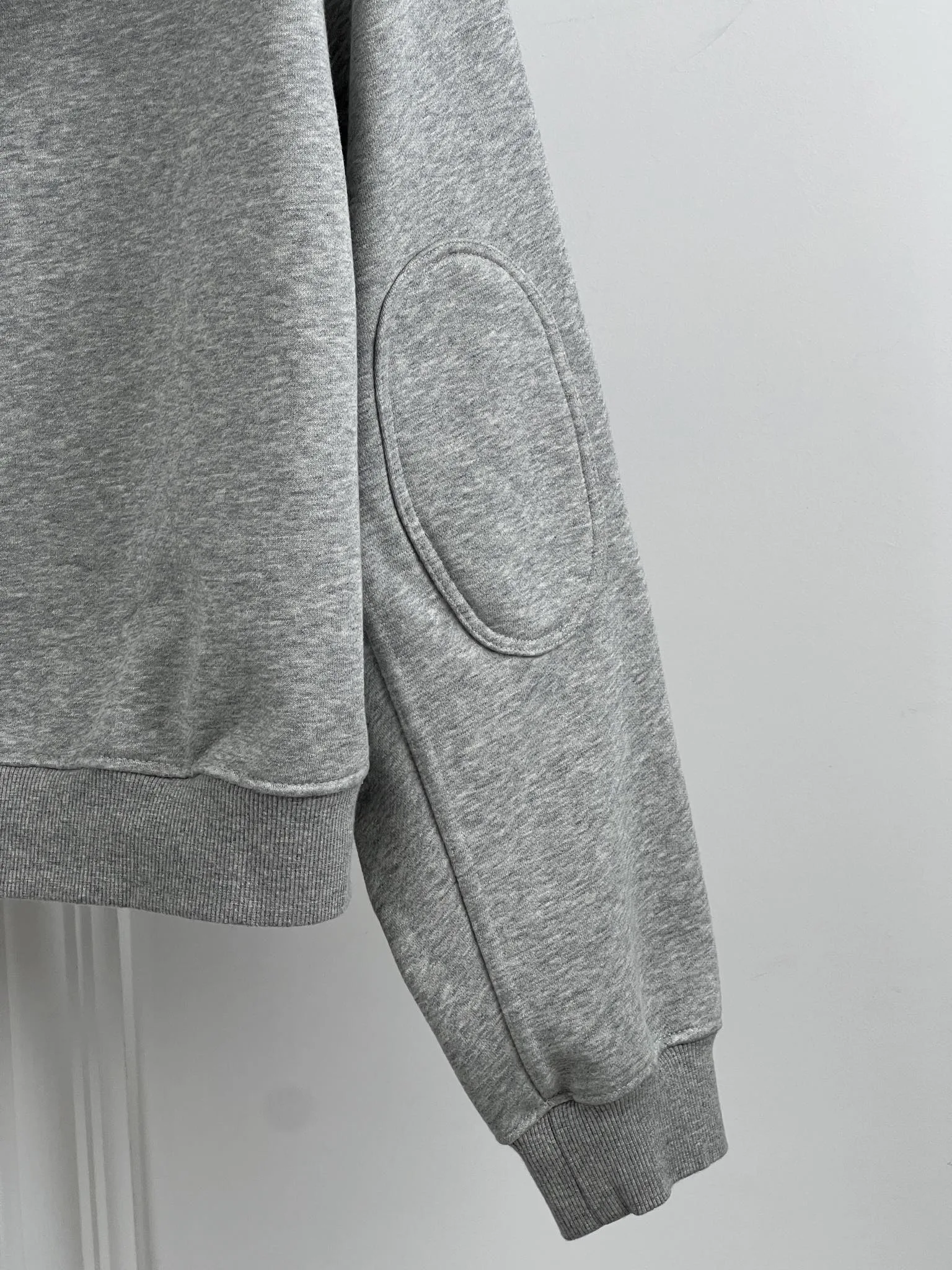 Women's Sweatshirts And Hoodies MIU MIU 17950163