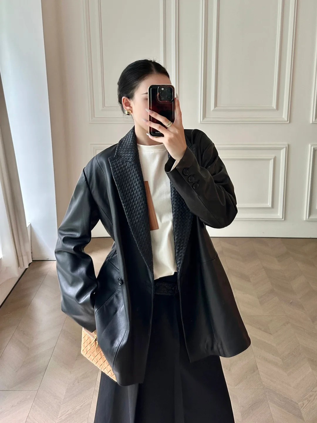 Women's Leather Jackets And Sheepskin Coats BOTTEGA VENETA 18200627