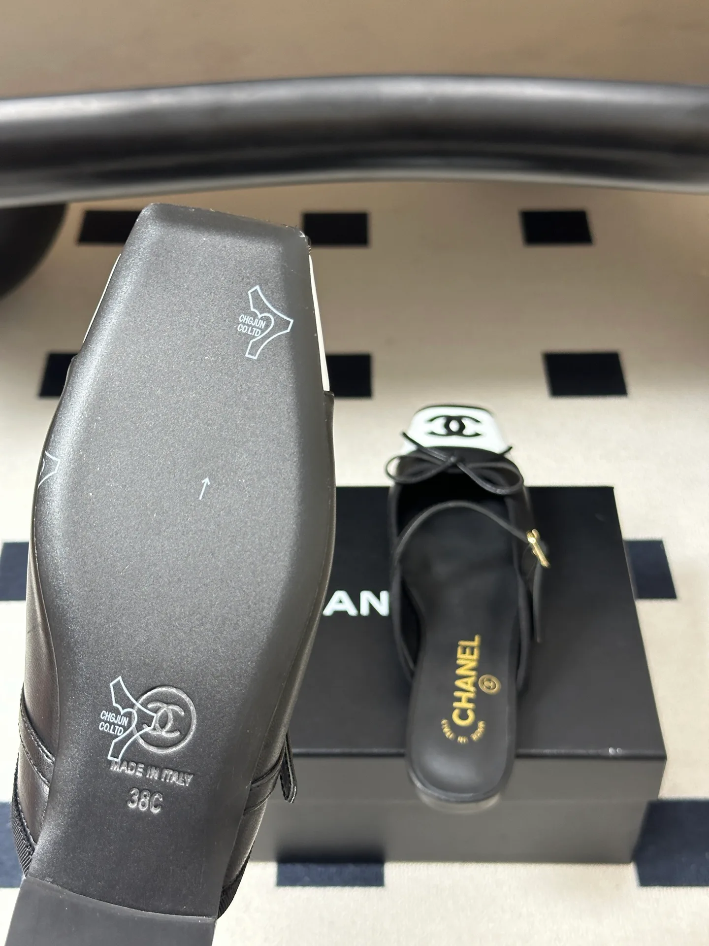 Women's Mules And Clogs CHANEL 17338405
