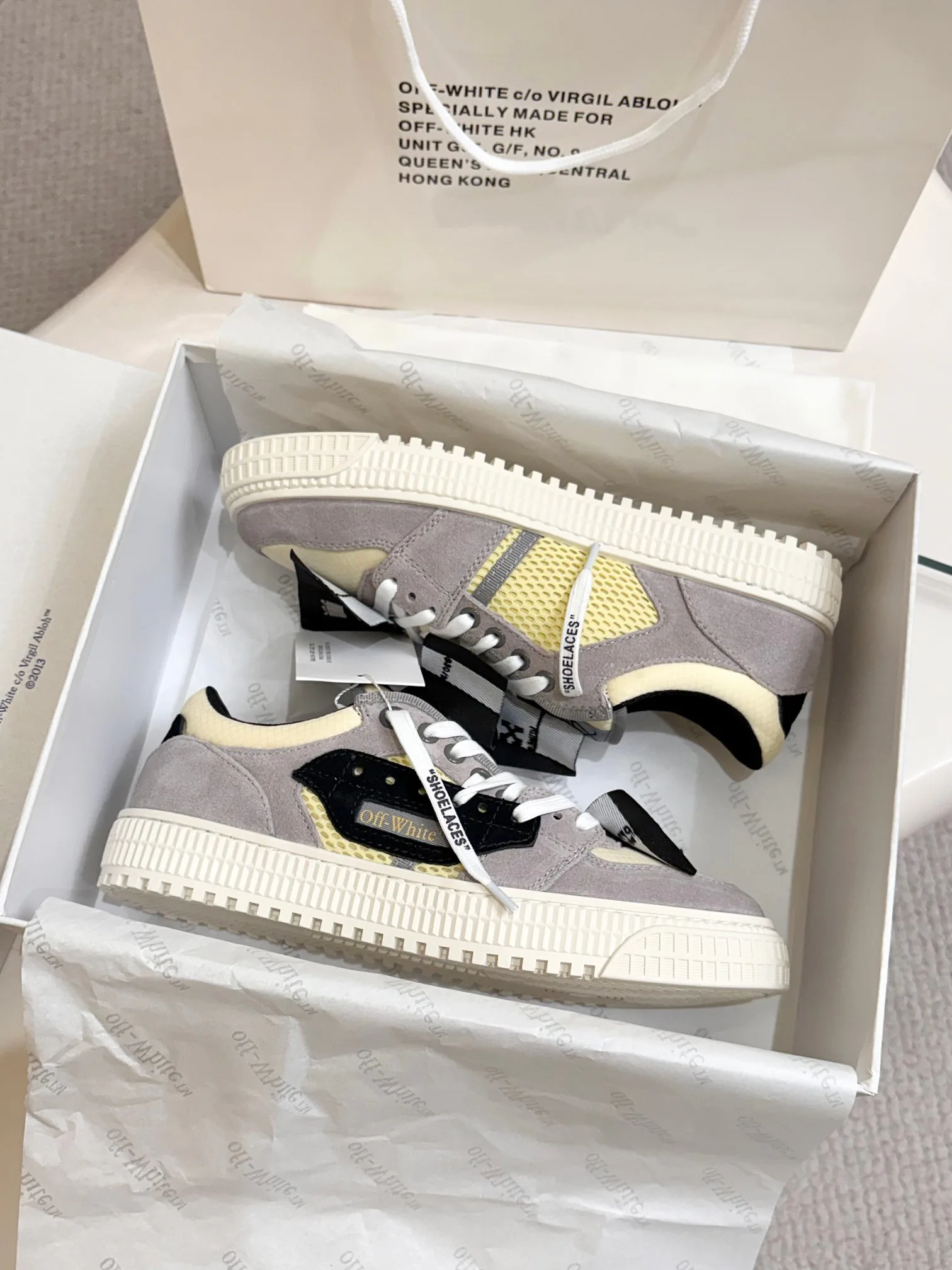Women's Sneakers OFF-WHITE 18103208