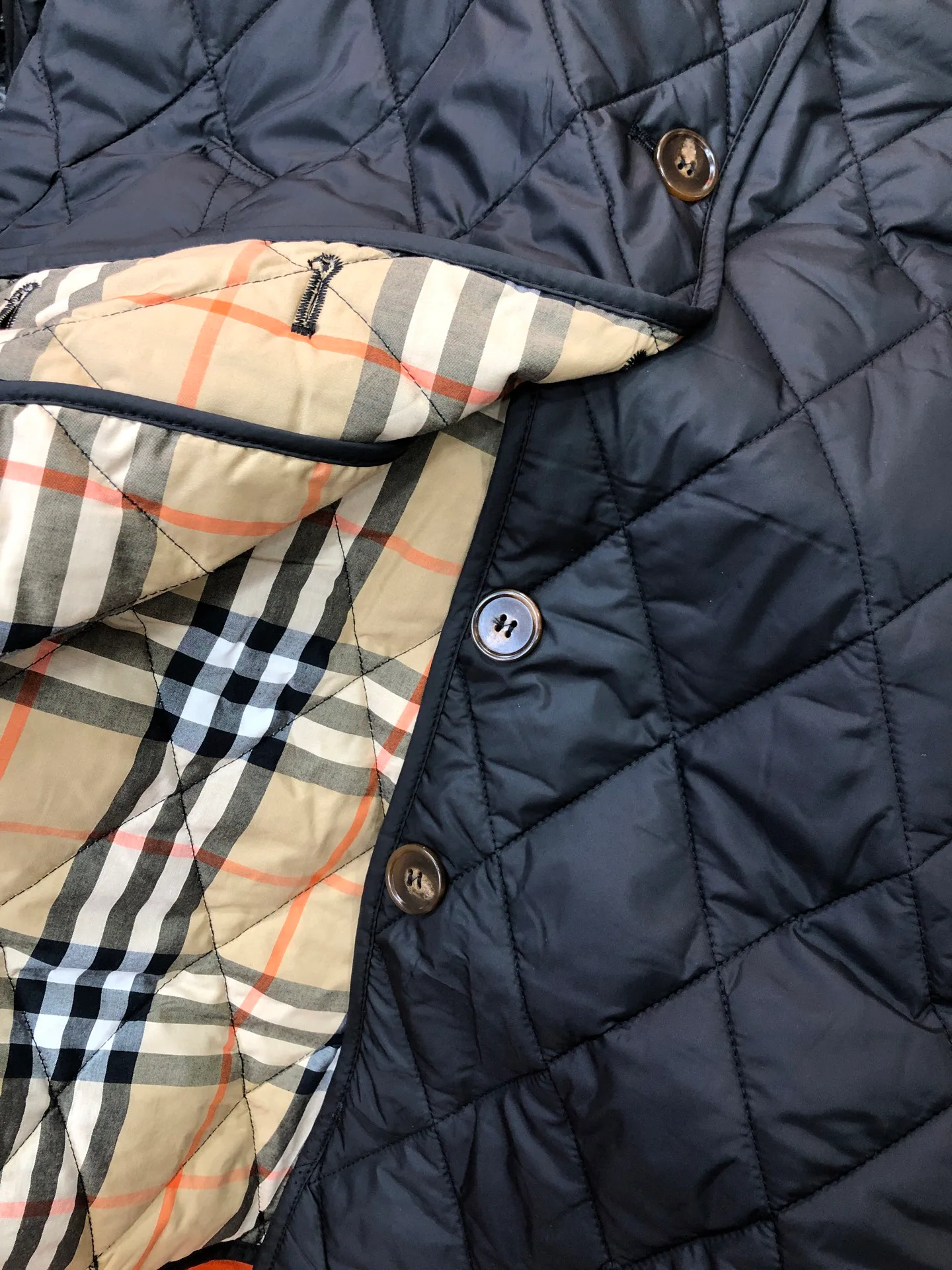 Women's Jackets And Down Jackets BURBERRY 17964720