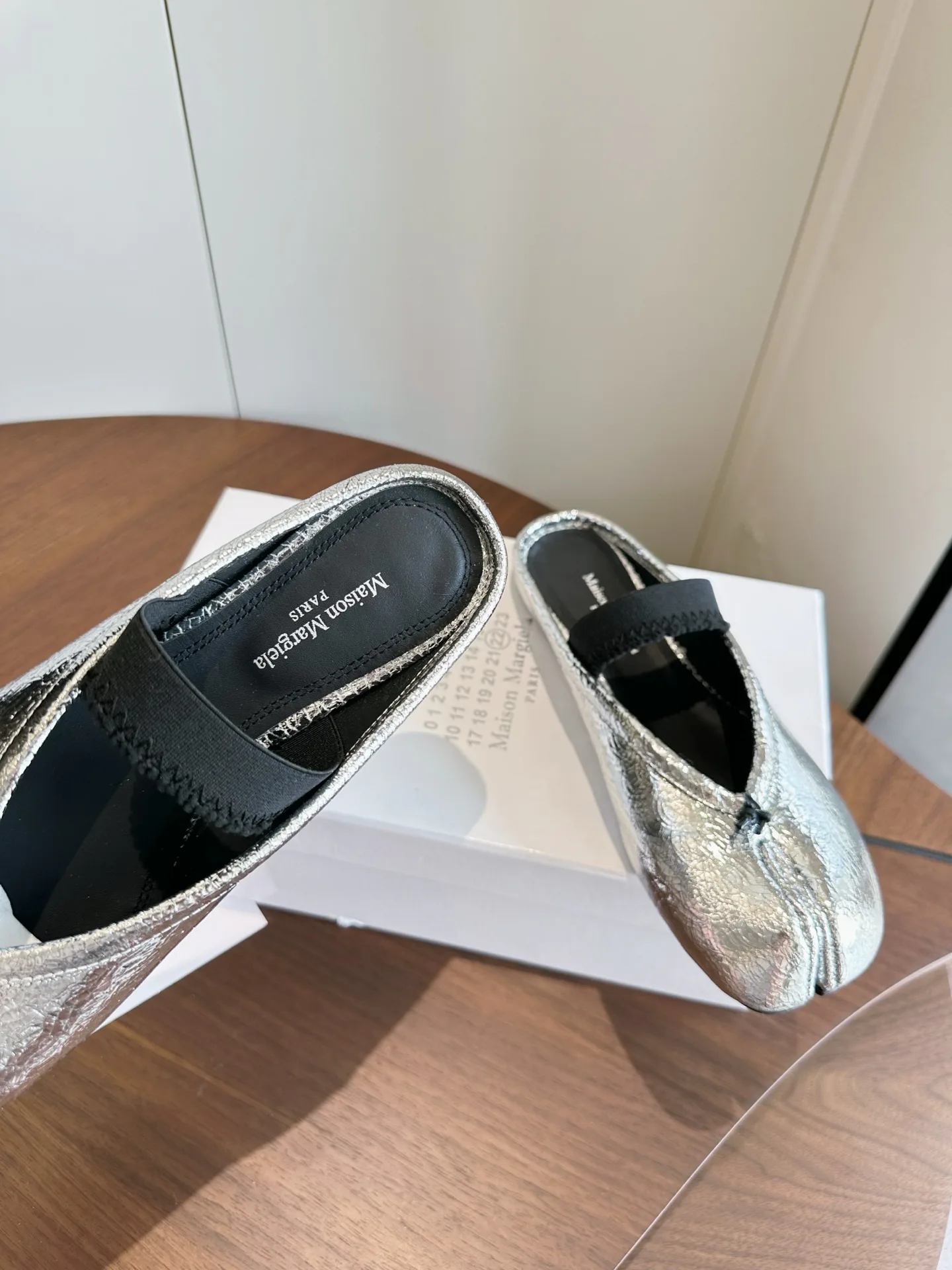 Women's Mules And Clogs MAISON MARGIELA 18444037
