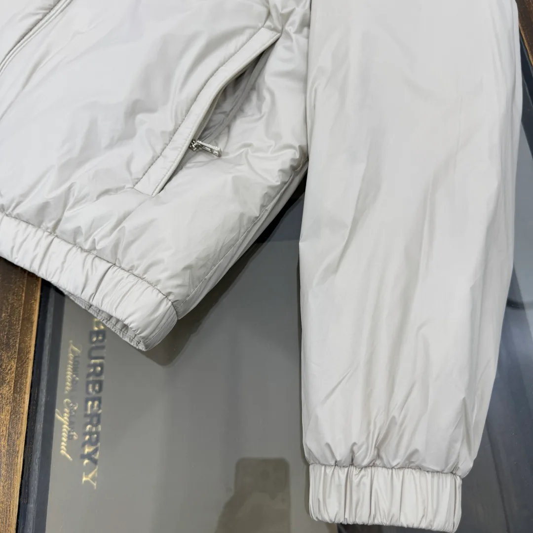 Men's Jackets And Down Jackets MONCLER 18001950