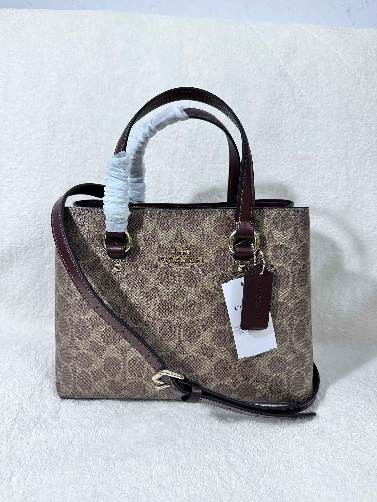 Women's Classic Handbags COACH 17960955