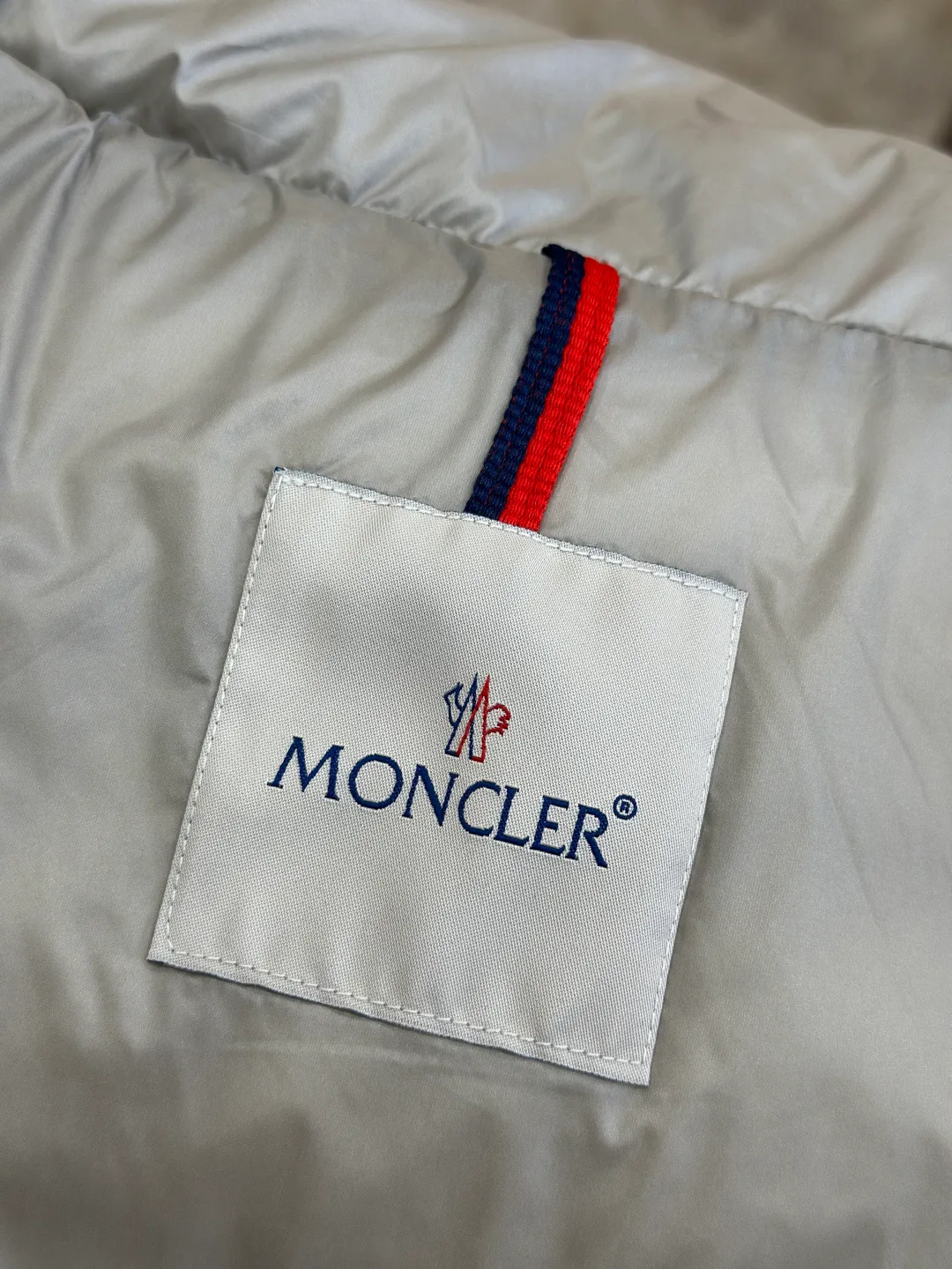 Men's Jackets And Down Jackets MONCLER 18260913