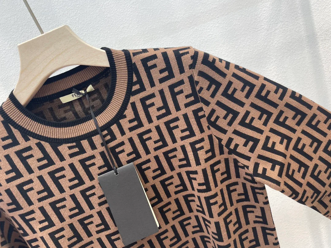 Women's Jumpers And Sweaters FENDI 18326221