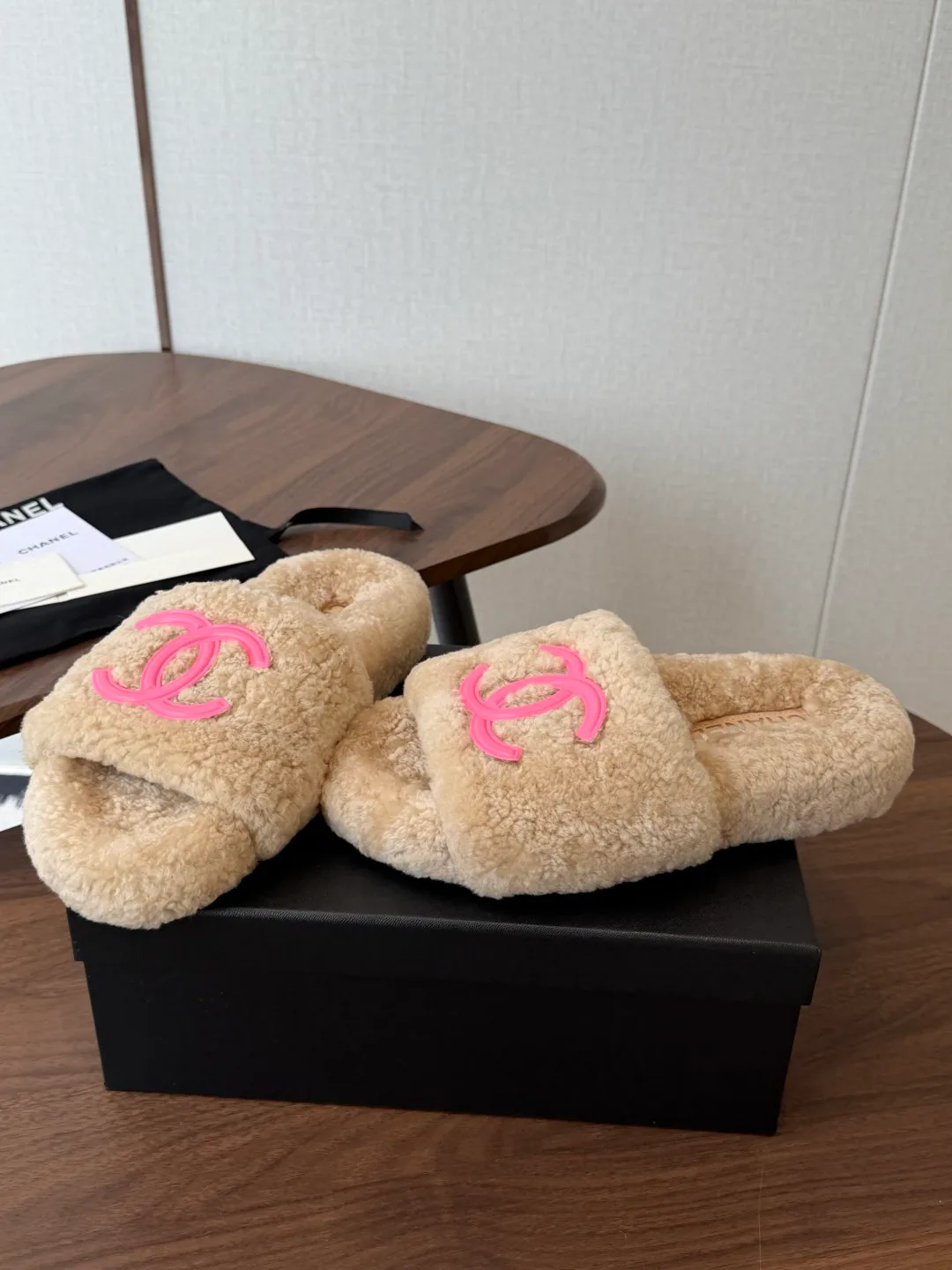 Women's Slippers CHANEL 18357266