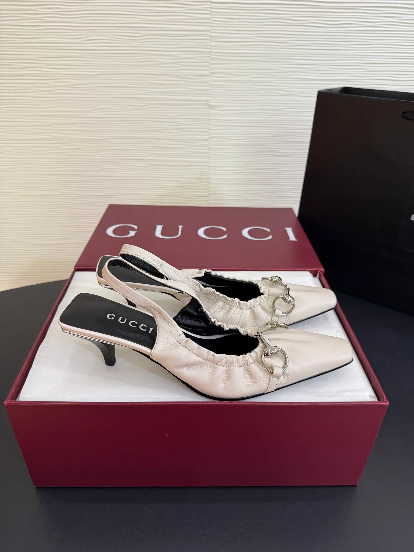 Women's Heels GUCCI 18071119