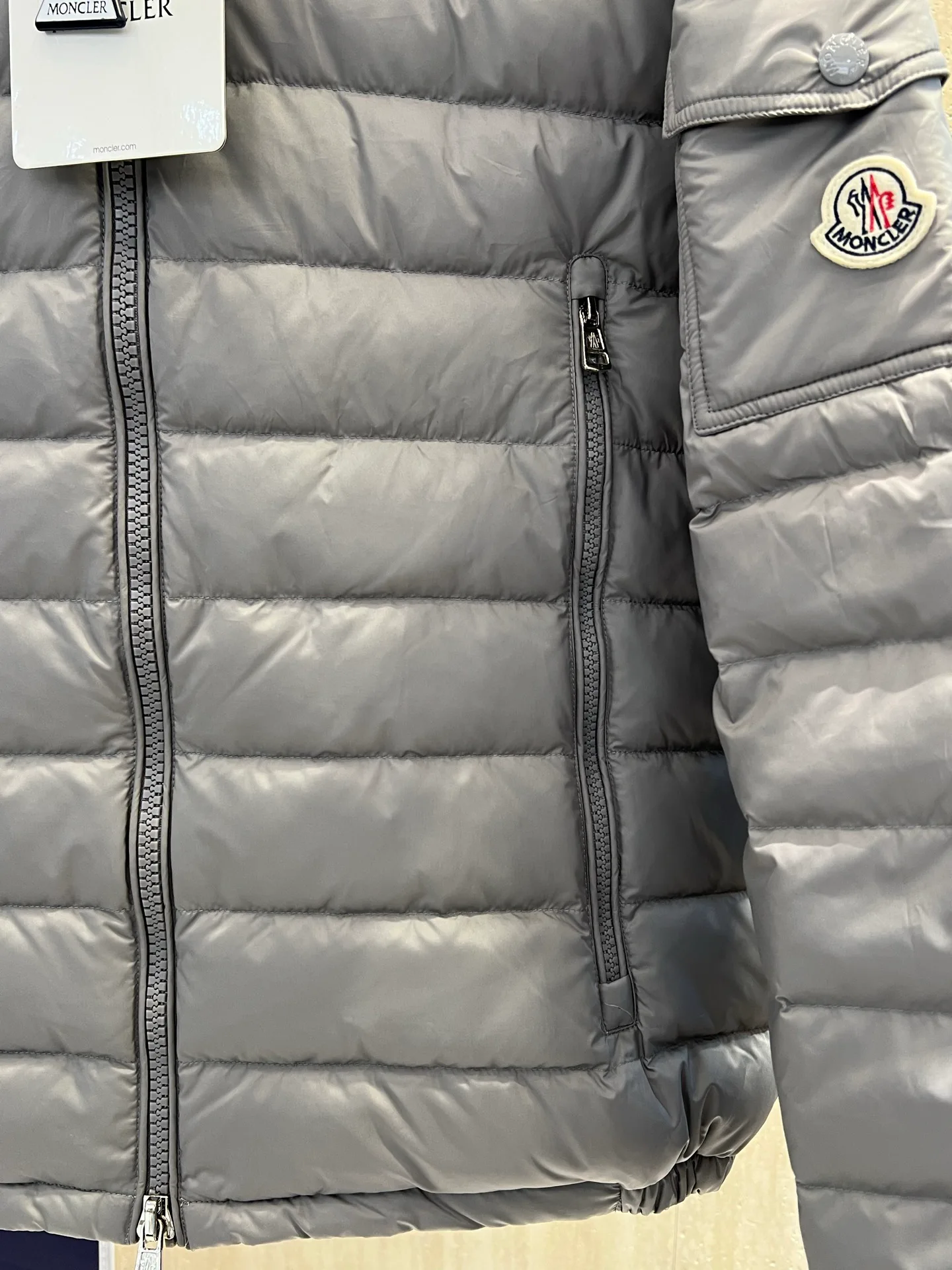 Куртки И Пуховики Мужские Moncler 18683913