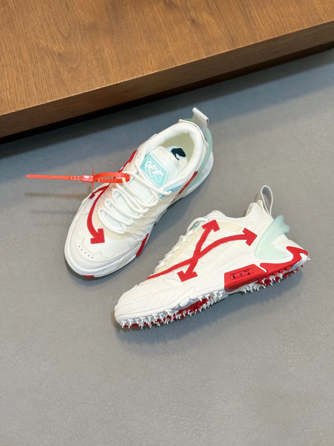 Women's Sneakers OFF-WHITE 17908770