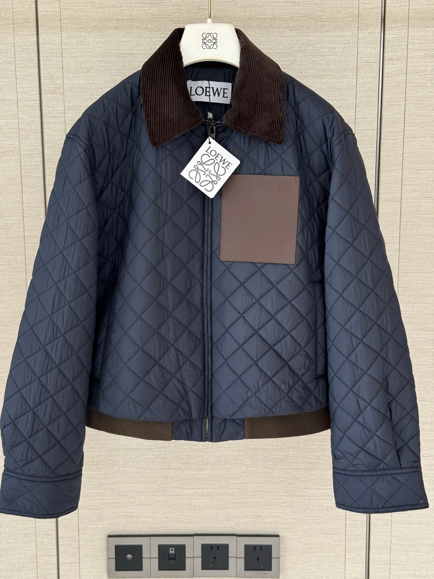Women's Jackets And Down Jackets LOEWE 18418409